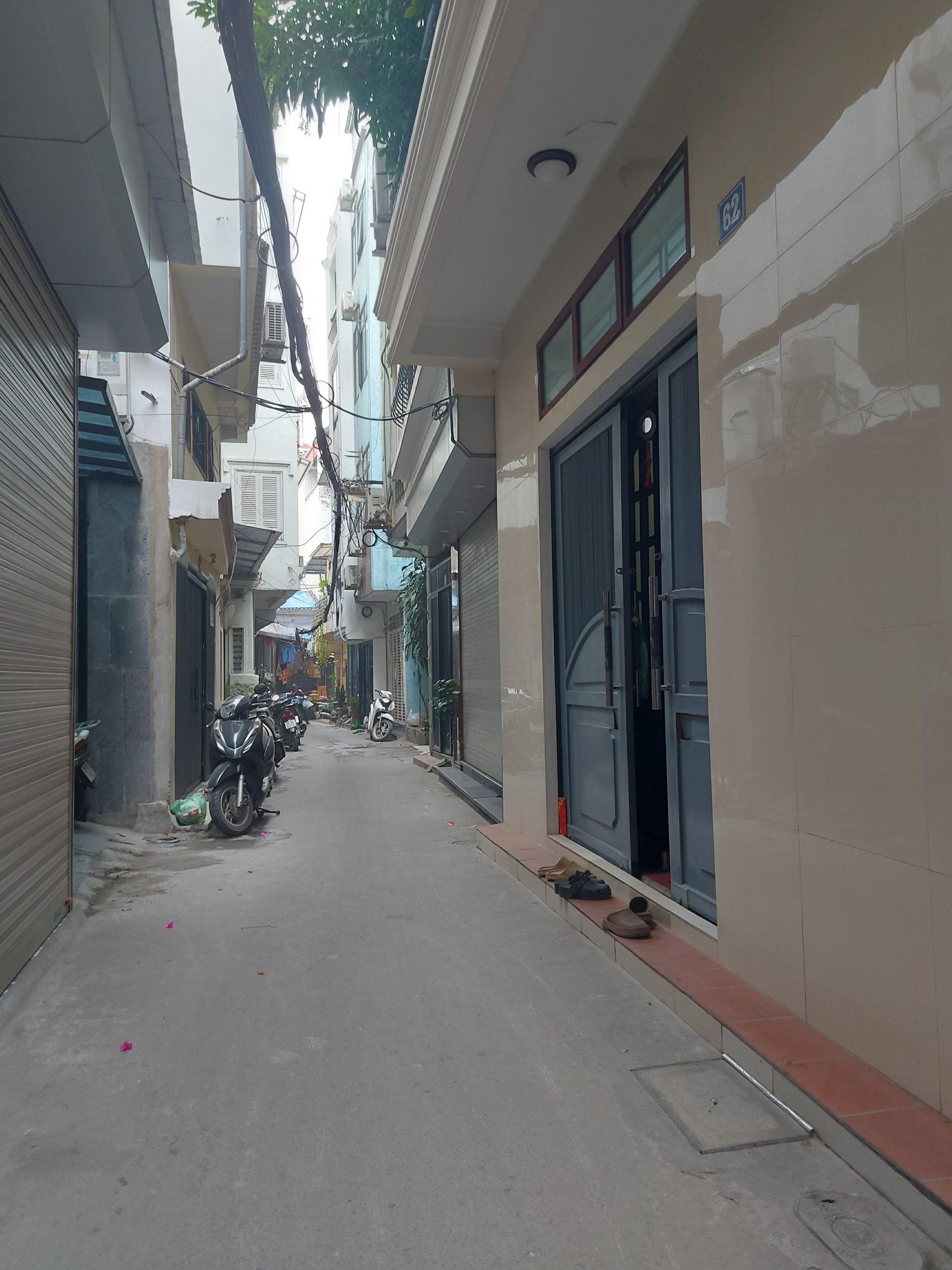 NHÀ MỚI HOÀNG HOA THÁM - - 5 TẦNG THANG MÁY - NGÕ NÔNG GẦN PHỐ - TRƯỚC NHÀ RỘNG THOÁNG - Ô TÔ TRÁNH - GIÁ 10.4 TỶ ,,