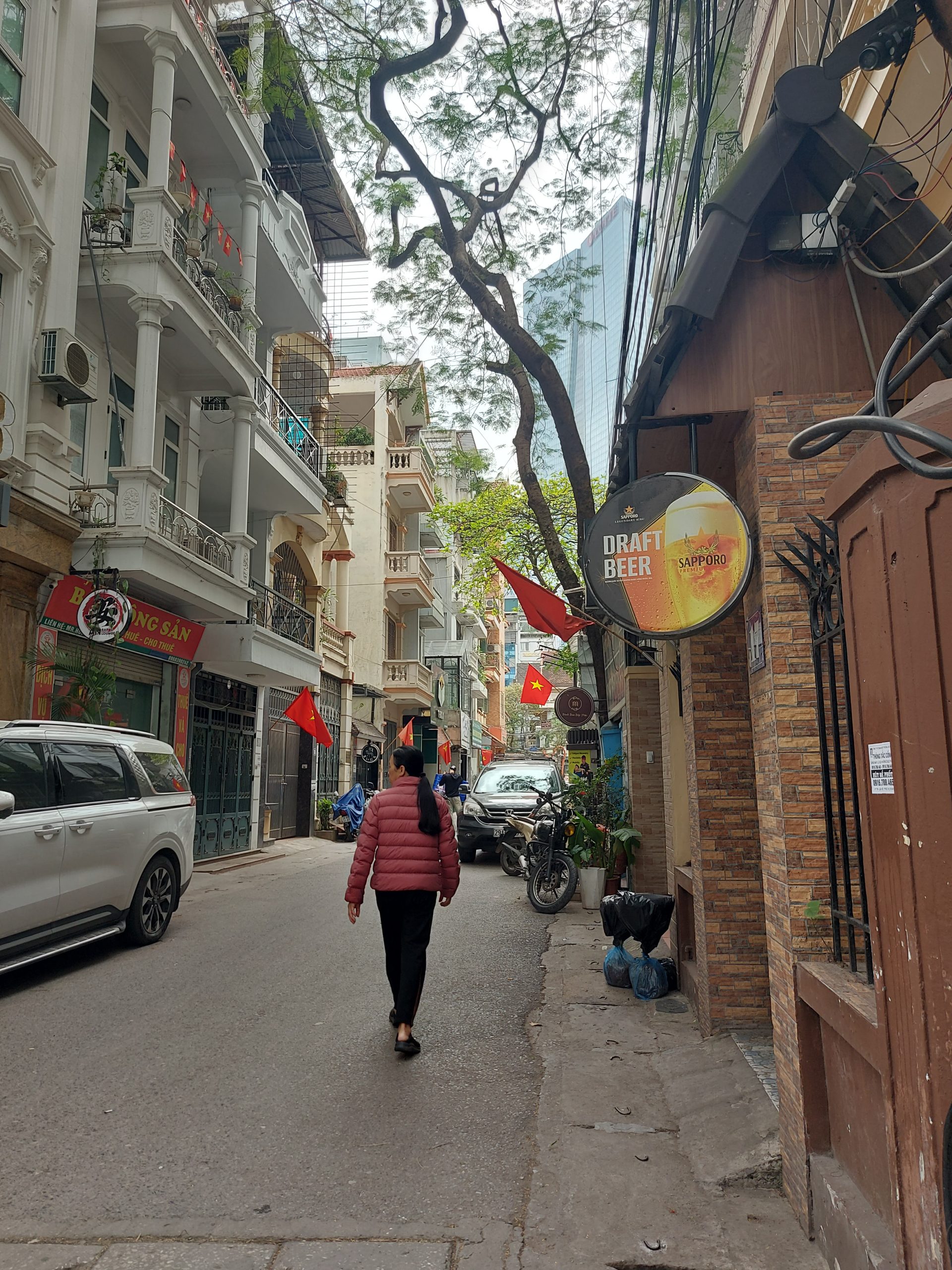 NGUYỄN CHÍ THANH - NHÀ ĐẸP - LÔ GÓC 3 THOÁNG - 7 TẦNG THANG MÁY - KINH DOANH - DÒNG TIỀN - 56M² 23.5 Tỷ ,,