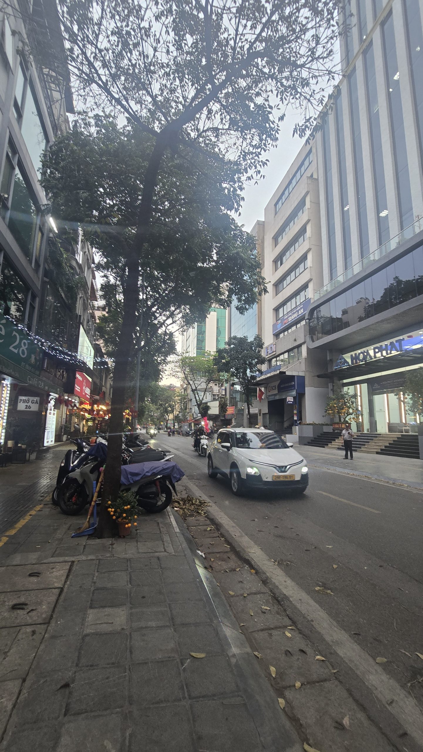 BÁN NHÀ HÀNG HIẾM NGUYỄN ĐÌNH CHIỂU – SIÊU PHẨM TRUNG TÂM HAI BÀ TRƯNG – DÒNG TIỀN KHỦNG.