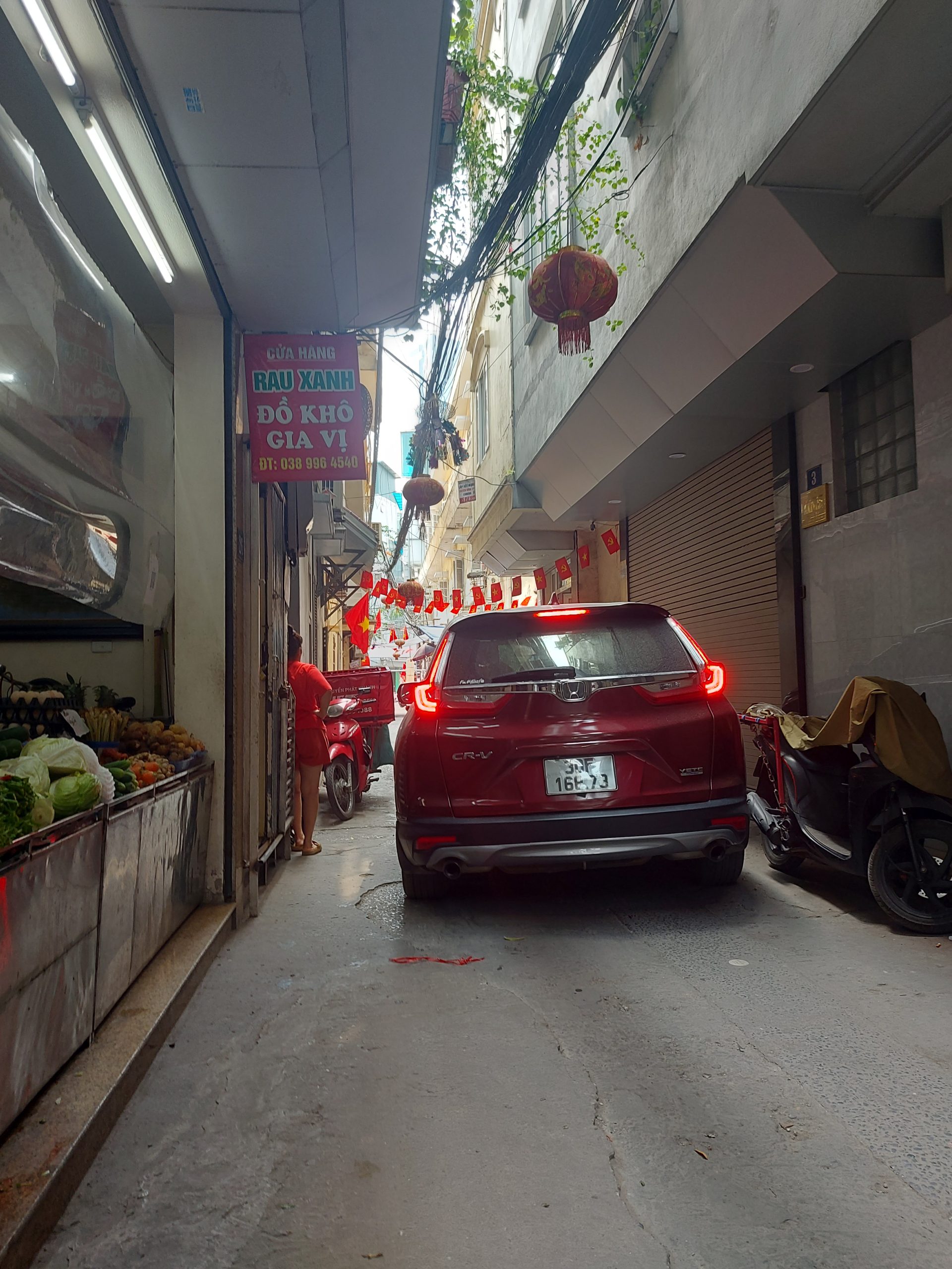 ĐỘI CẤN OTO TRÁNH - GẦN PHỐ - NHÀ DÂN XÂY - HIẾM - MẶT TIỀN SIÊU KHỦNG KINH DOANH - GIÁ 16.4 TỶ ,,