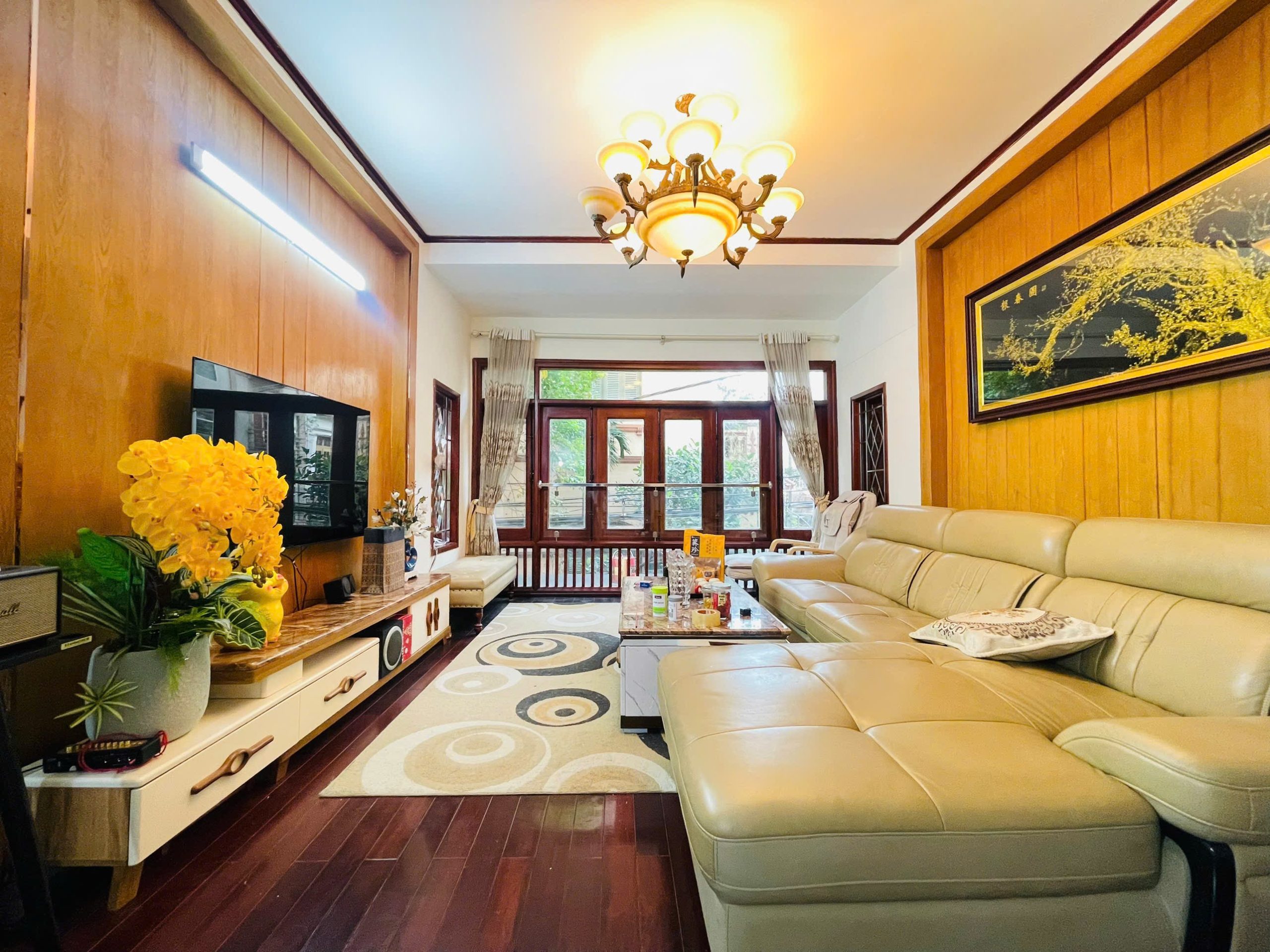 NHÀ PHỐ TRẦN KIM XUYẾN CẦU GIẤY – 7 TẦNG – GARA Ô TÔ – THANG MÁY – NHÀ ĐẸP - Ở NGAY.