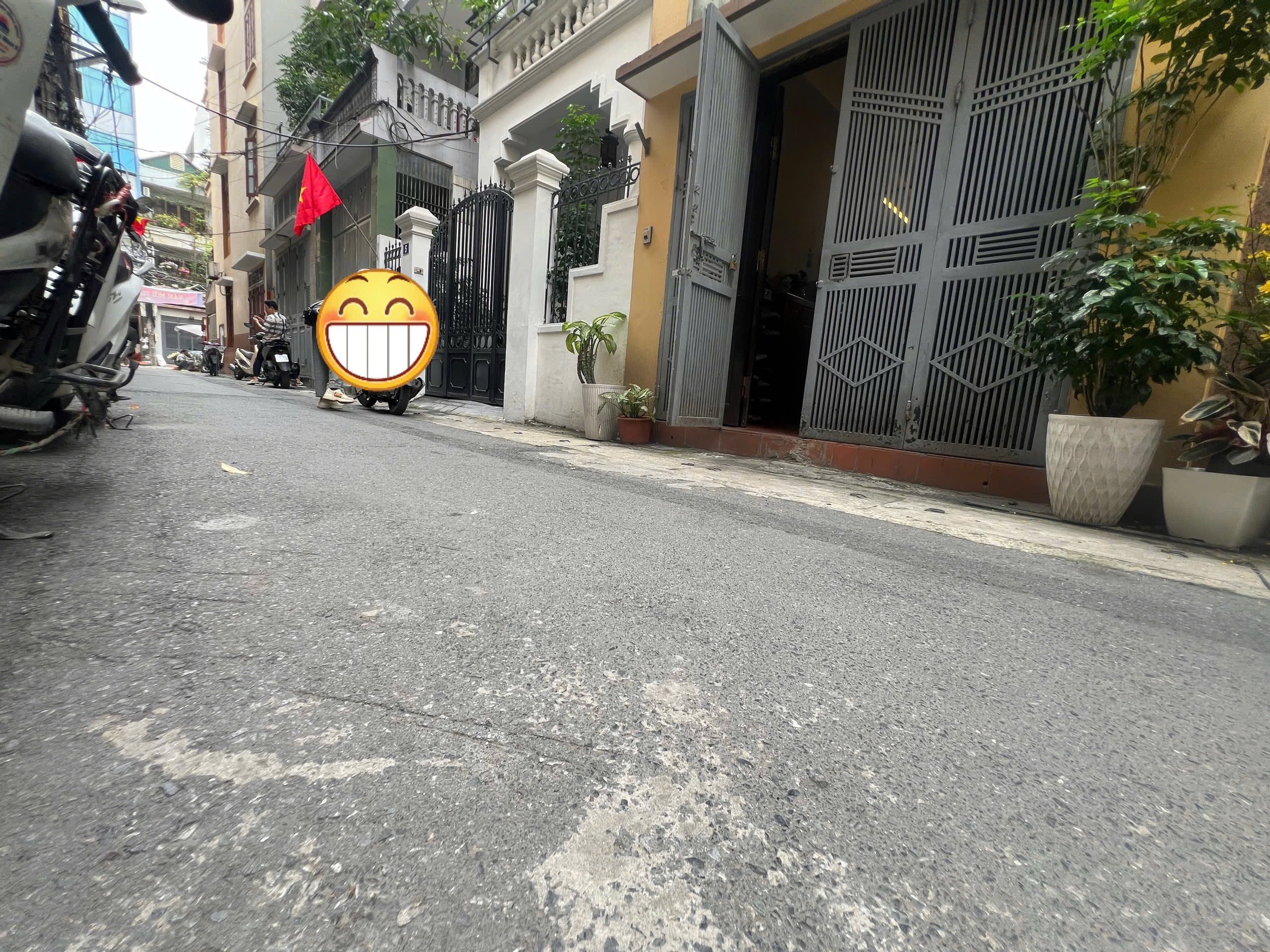 BÁN NHÀ SIÊU PHẨM THANH XUÂN - MẶT NGÕ THẲNG TẮP - KHU VIP PHÂN LÔ QUÂN ĐỘI, Ô TÔ THÔNG BÀN CỜ - ĐẸP VUÔNG ĐÉT NÉT CĂNG THOÁNG TRƯỚC SAU