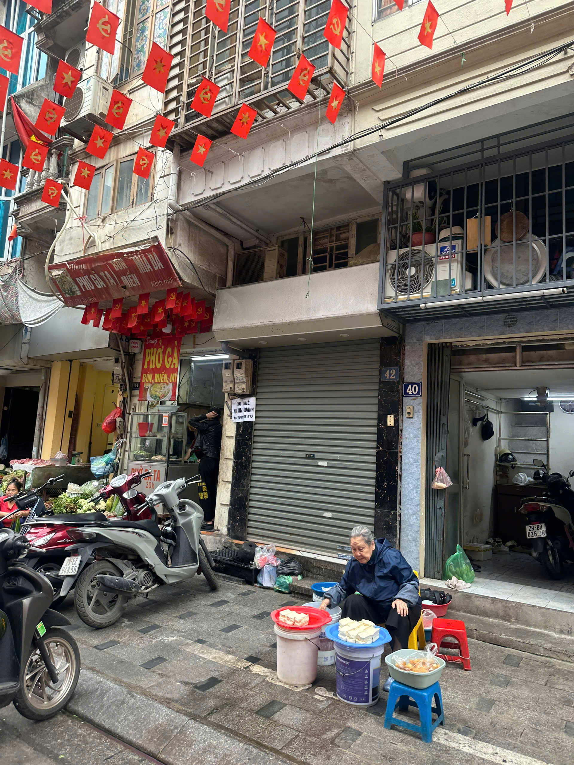 Cho thuê nhà 5 tầng mặt phố Đặng Trần Côn, Đống Đa, ƯU TIÊN BÁN HÀNG ĂN