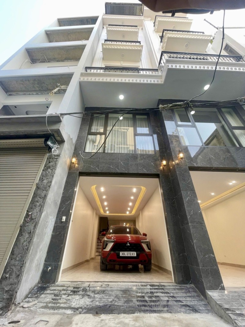 SERI 2 CĂN NHÀ ĐẸP MỚI KOONG - 6 TẦNG THANG MÁY - NGÕ THÔNG - Ô TÔ VÀO NHÀ 11TỶ 2 LONG BIÊN- HÀ NỘI.