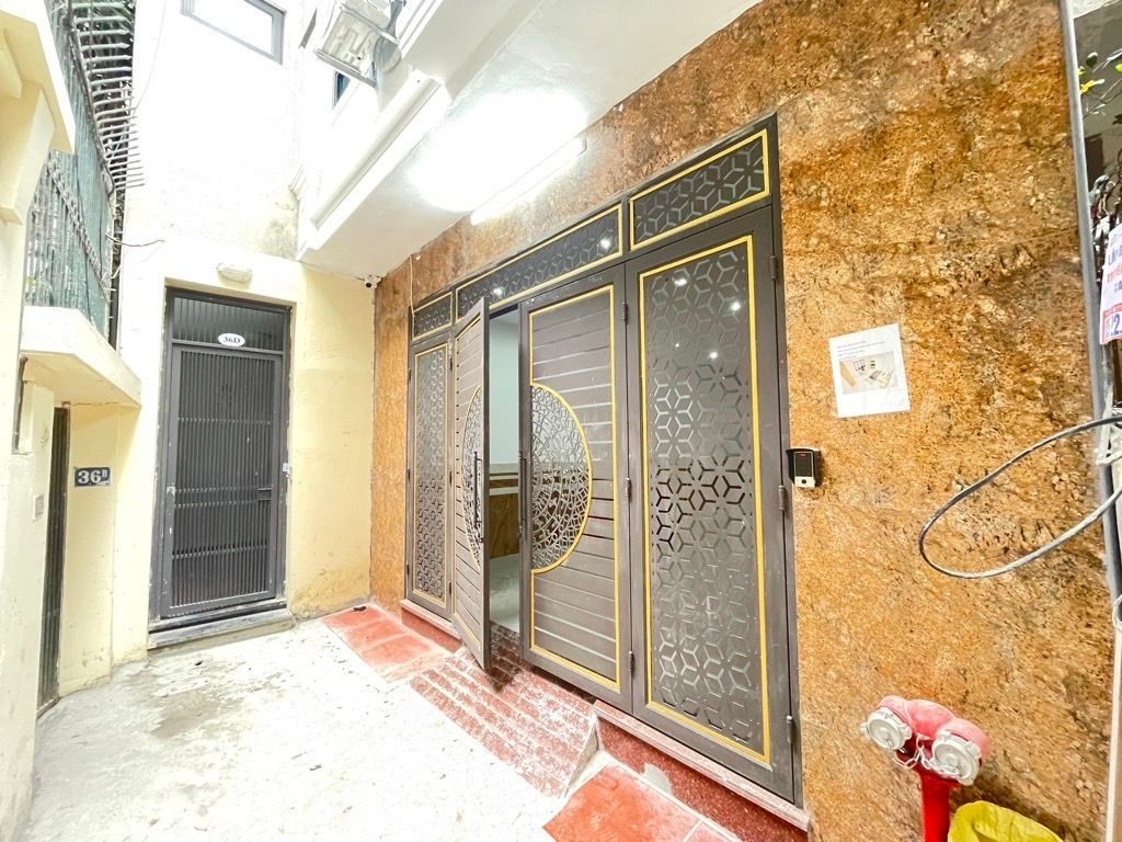 Bán siêu phẩm tạ quang bửu nhà dòng tiền 5 tầng thang máy long lanh hai bà trưng