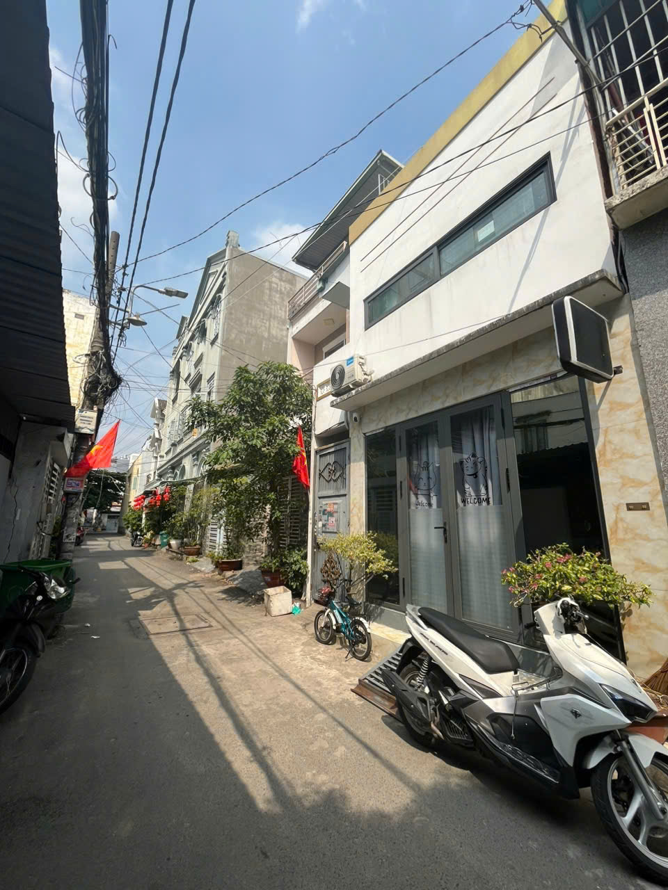 Nhà hẻm xe tải Đường Số 20 - Trần Bá Giao, DT 5x20m, 2 lầu đúc, 5 CHDV, HĐT 28tr, giá 11.7 tỷ TL