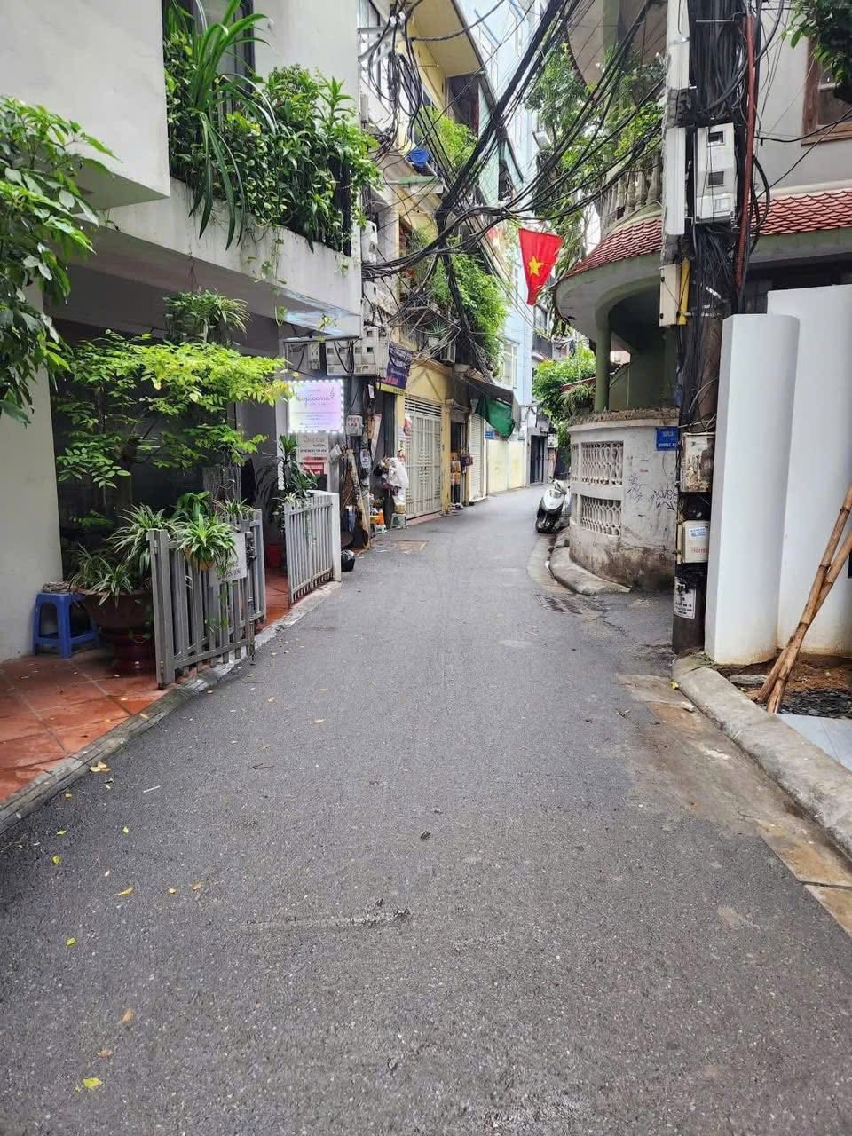 NHÀ PHỐ, XUÂN DIỆU, TÂY HỒ-KD-Ô TÔ: 50M X5T, MT 4,2, GIÁ 19,5 TỶ
