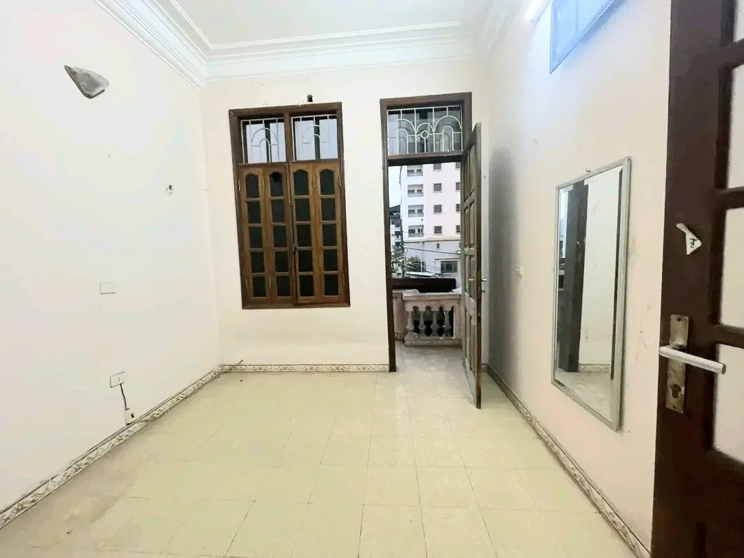 Bán Nhà 2 Mặt Ngõ Hoàng Đạo Thành. Thanh Xuân. Ô Tô. Vỉa Hè. DT 58m2. Giá 15.9 Tỷ