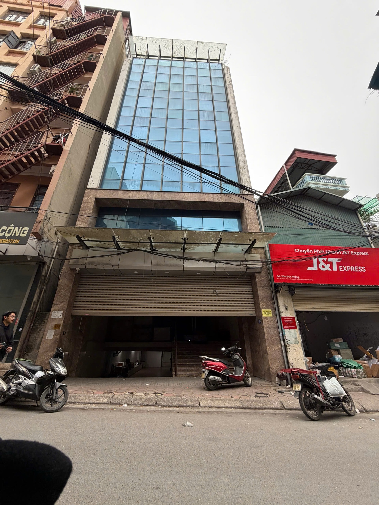 ️ PHÂN LÔ VIP MẶT PHỐ ĐÊ LA THÀNH – ĐỐNG ĐA – TÒA NHÀ VĂN PHÒNG 8 TẦNG + HẦM – THANG MÁY – DÒNG TIỀN ~1 TỶ/THÁNG