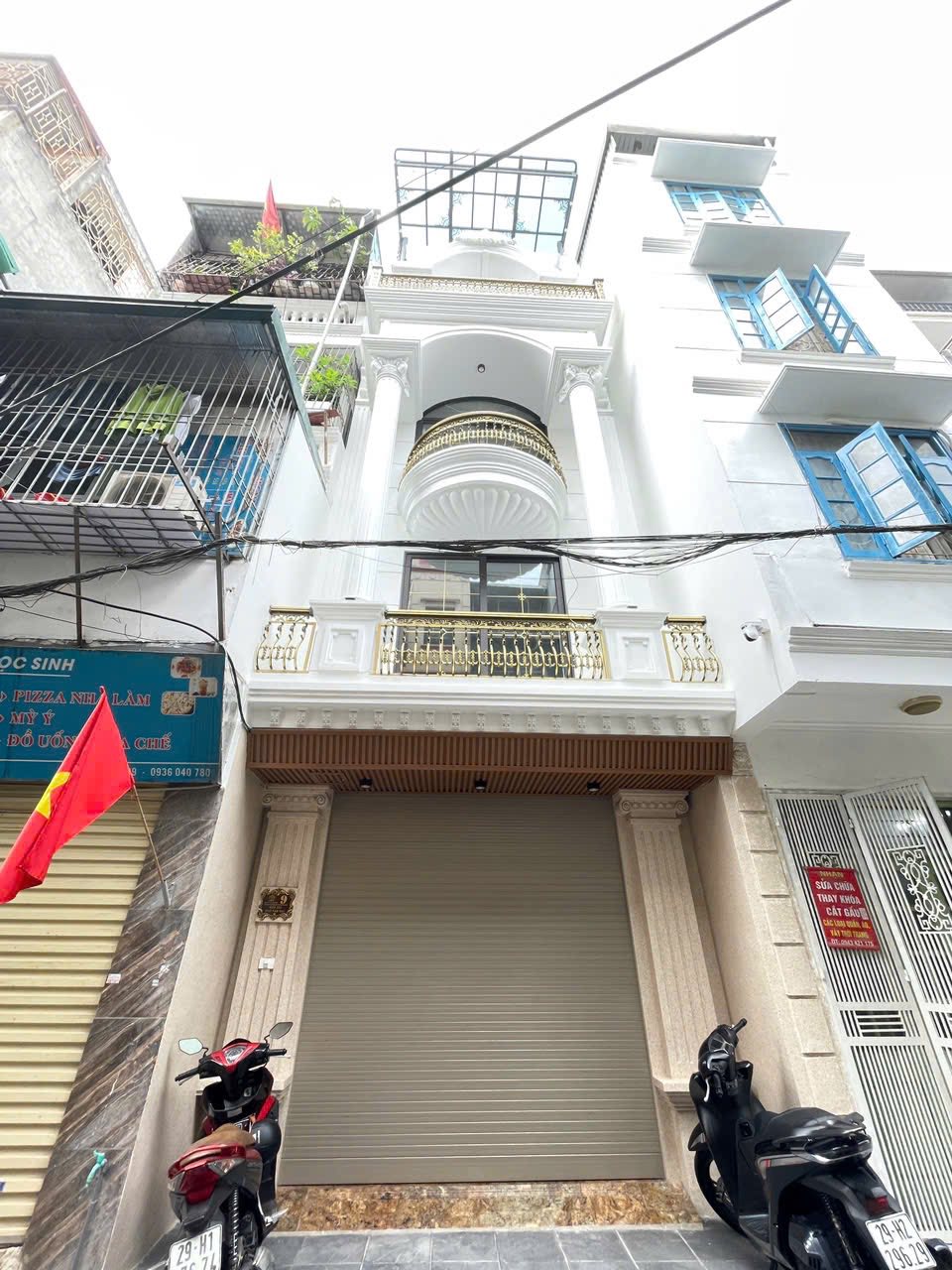BÁN TÒA NHÀ CHDV ĐƯỜNG GIẢI PHÓNG. 100M2 - 7 TẦNG. THANG MÁY. 24 PHÒNG KHÉP KÍN.