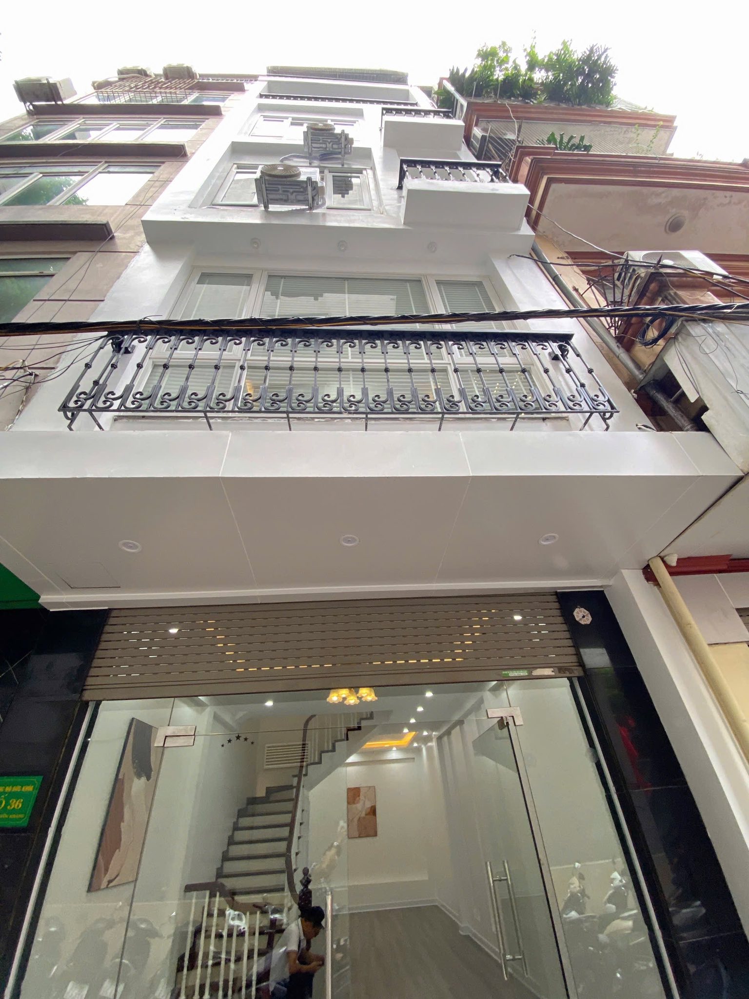 NHÀ THẬT! Bán nhà Mỹ Đình 40M2 x 4Tầng - Oto Tránh, Dừng Đỗ - Giá 12Tỷ
