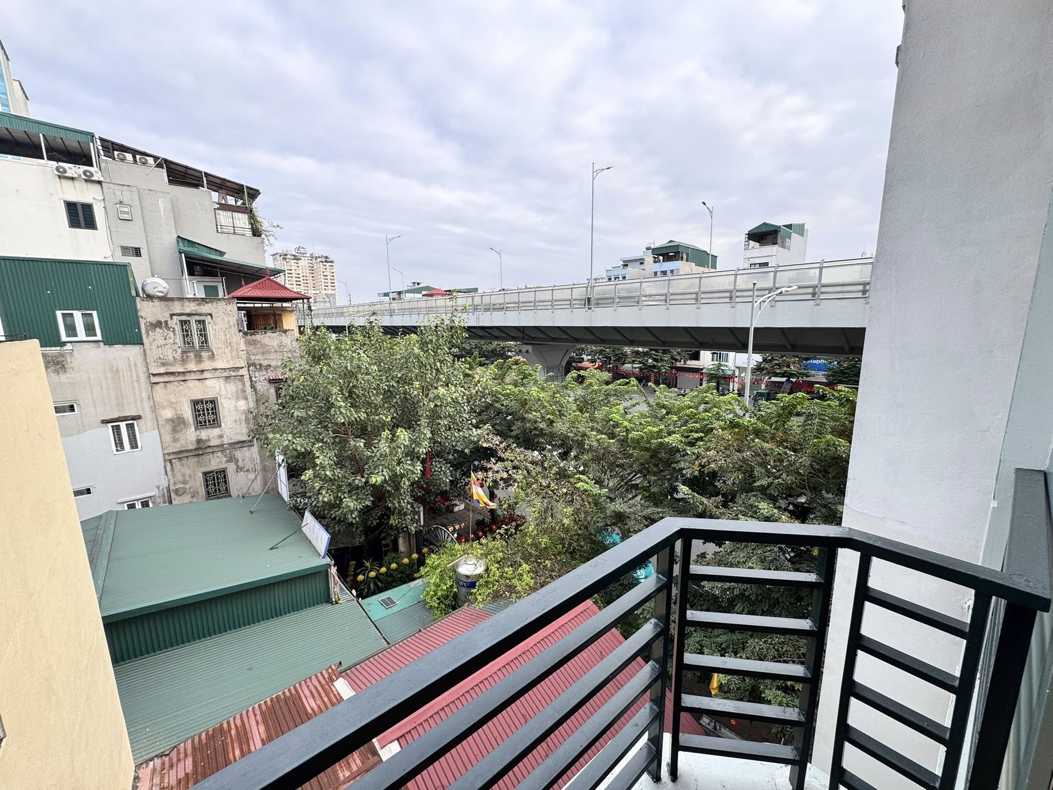 SIÊU PHẨM ĐẠI LA TRUNG TÂM HAI BÀ TRƯNG GẦN KTQD 4 TẦNG MẶT PHỐ ĐẠI LA Ô TÔ ĐỖ CỬA 8 TỶ