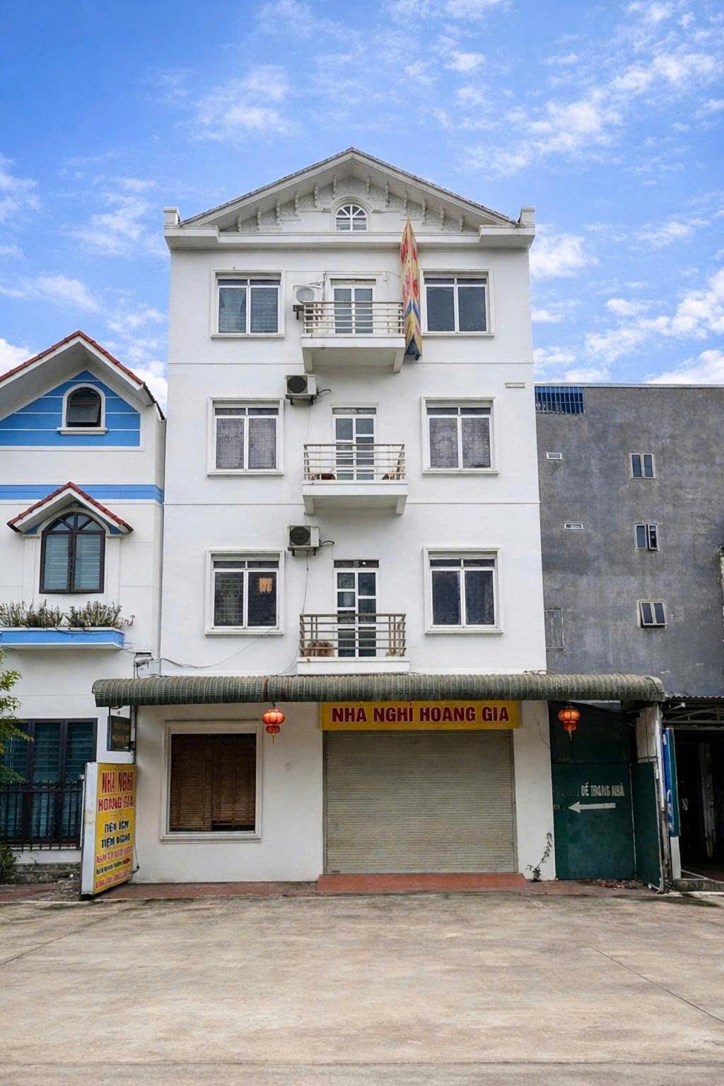 CHÍNH CHỦ BÁN NHÀ NGHỈ 4 TẦNG – KHU 2 VÂN PHÚ – VIỆT TRÌ - gần Đền Hùng, khu vực tập trung nhiều khách du lịch và lưu