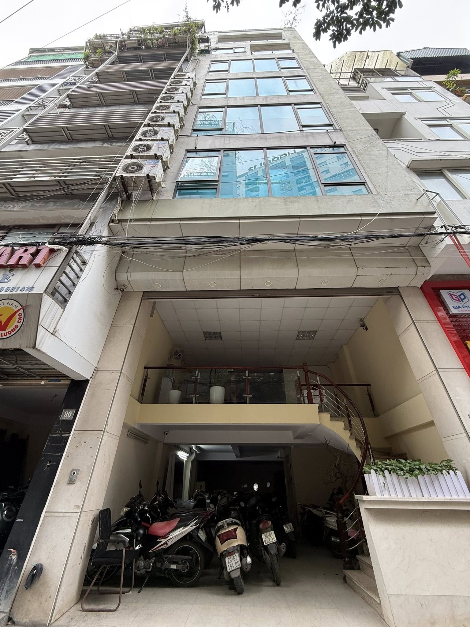 BÁN NHÀ MẶT ĐƯỜNG TAM TRING. HOÀNG MAI. 140M2 - 2 TẦNG. MT 5.6M.