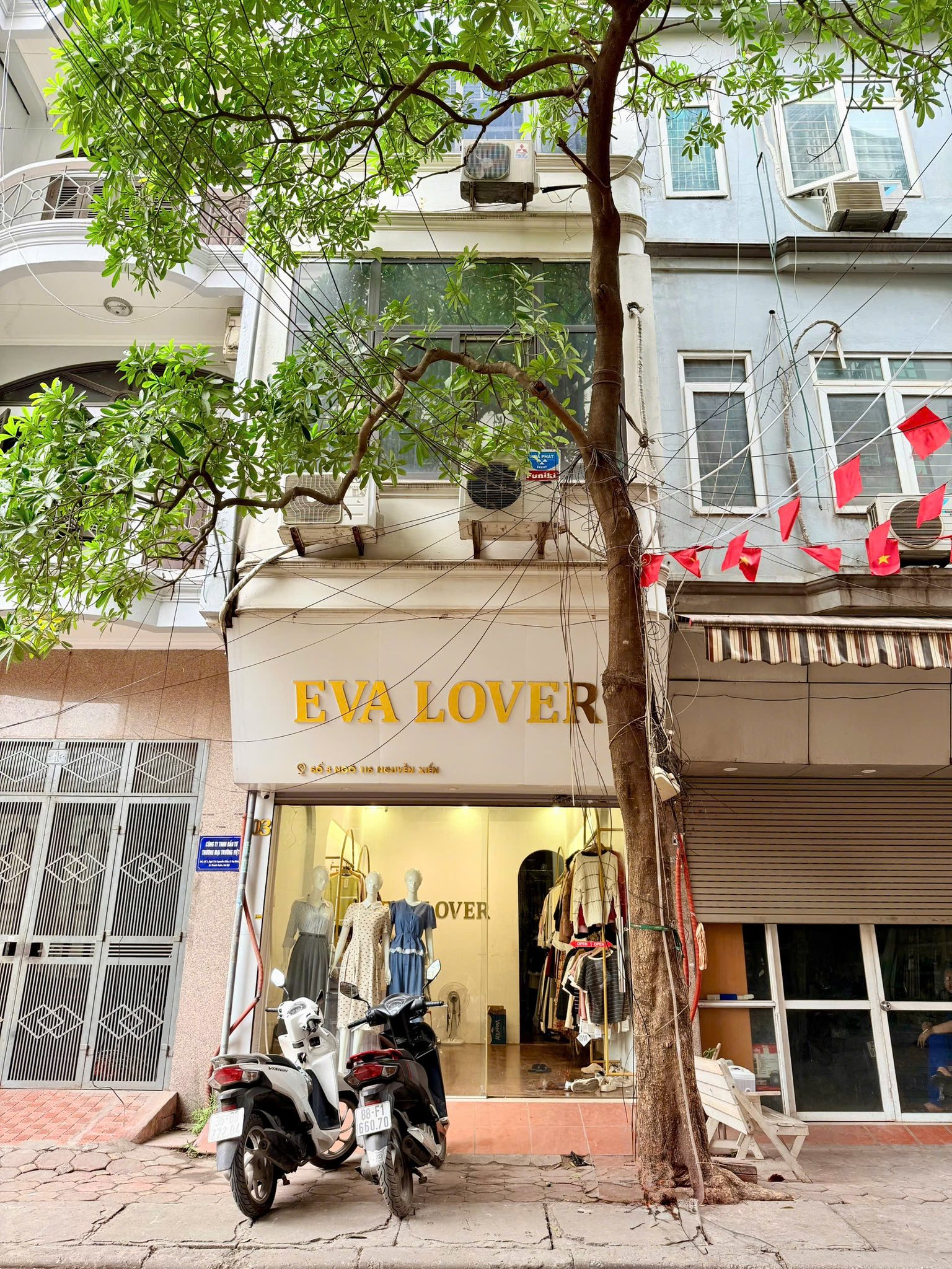 BÁN NHÀ MẶT NGÕ KINH DOANH. Ô TÔ TRÁNH. ĐƯỜNG NGUYỄN XIỂN. 55M2 - 4 TẦNG.