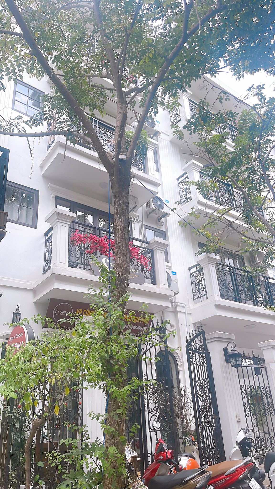 Có 1 0 2 - Liền Kề KĐT Mỹ Đình 80m2 x 5Tầng - Vỉa hè Oto Tránh - Kinh doanh - Giá 24Tỷ TL