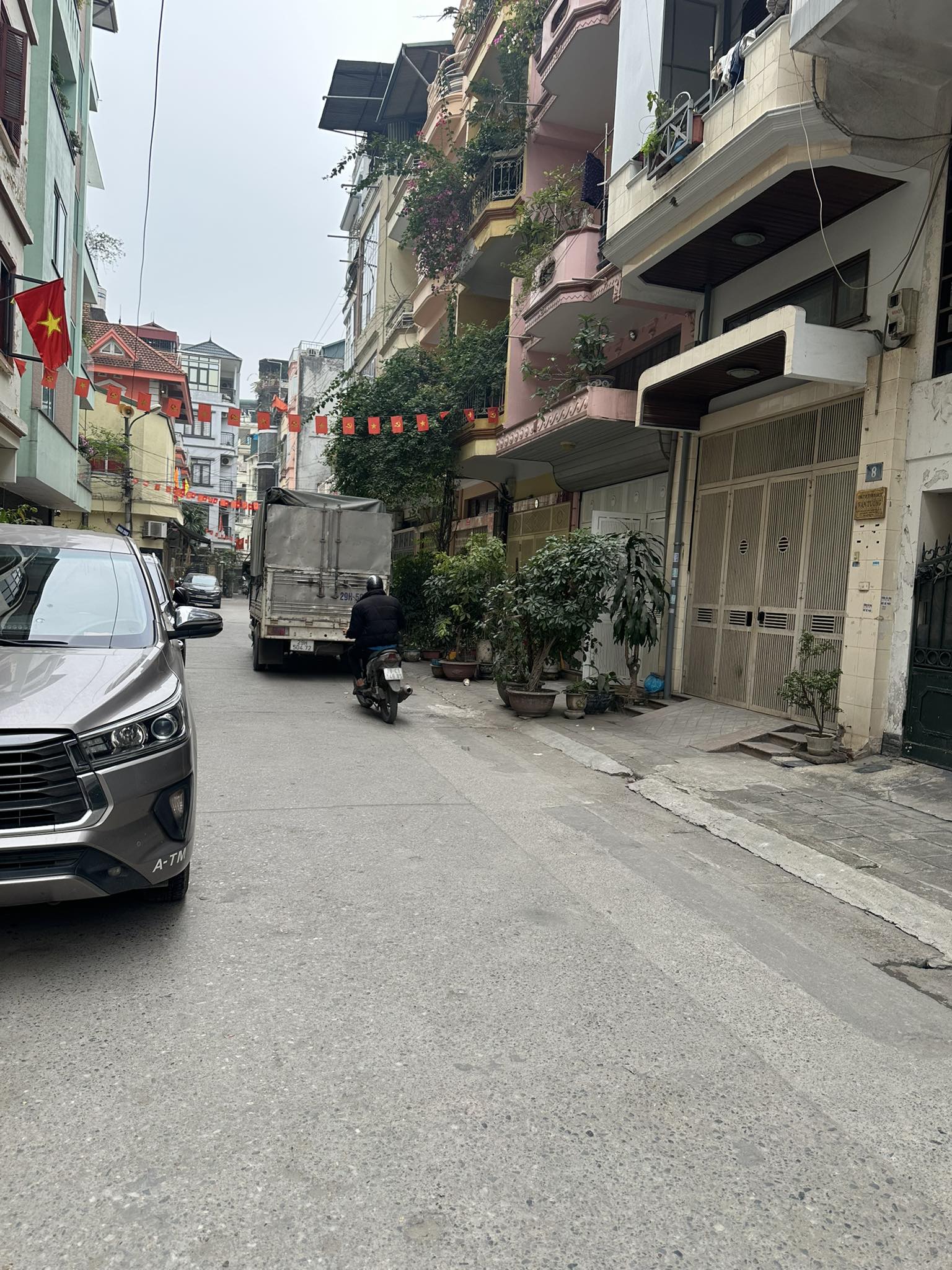 Nhà Láng Hạ 145M2 Mặt Tiền 6.5M 52 Tỷ Xây Tòa Vỉa hè KD Ô TÔ tránh