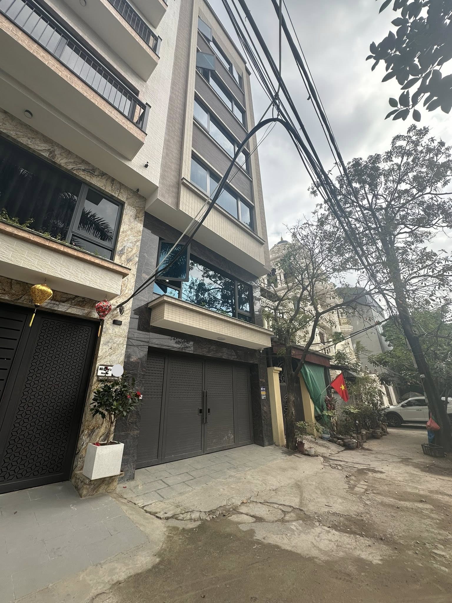 GIẢM 3 TỶ! Võ Chí Công - Toà nhà 7Tầng Thang máy x 98M2 - Oto Tránh Dừng Đỗ - 28Tỷ
