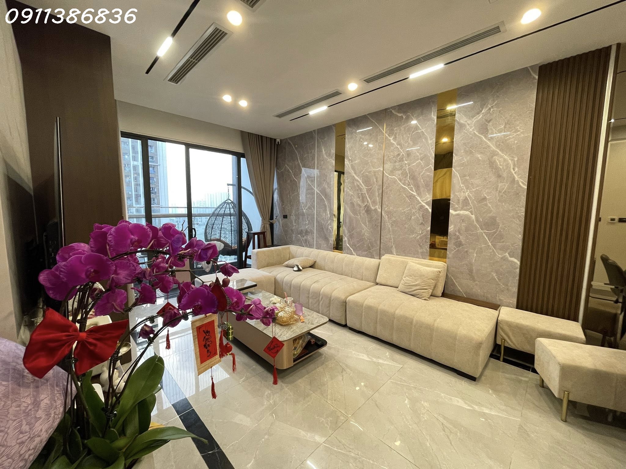 Diamond Residence 25 Lê Văn Lương 105m 3PN, Tiện ích VIP, Nội thất sang trọng