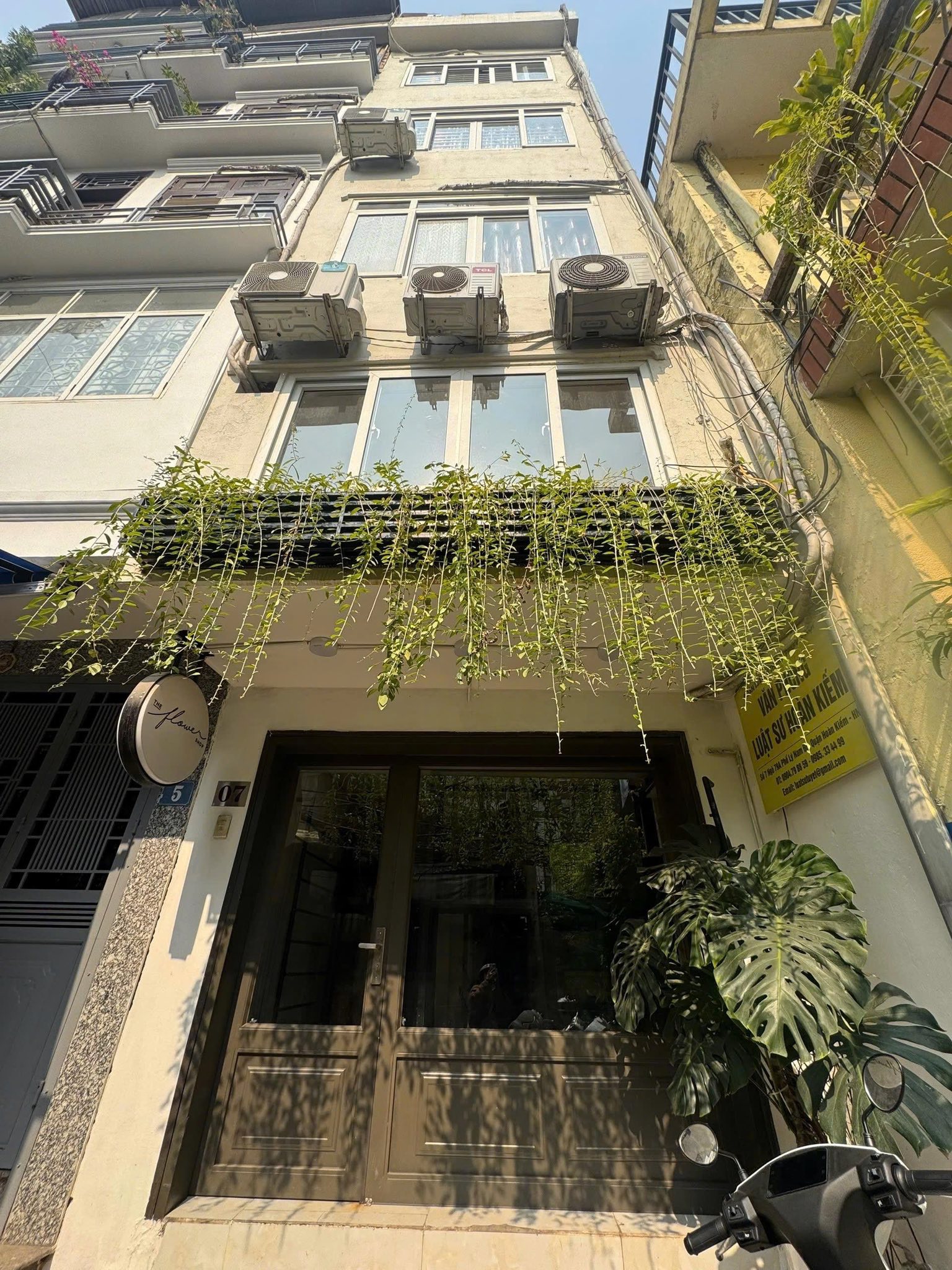 Nhà Lý Nam Đế 5 Tầng 10M Ra Phố Ô TÔ Đỗ Cửa 17.5 Tỷ Kinh Doanh Nét