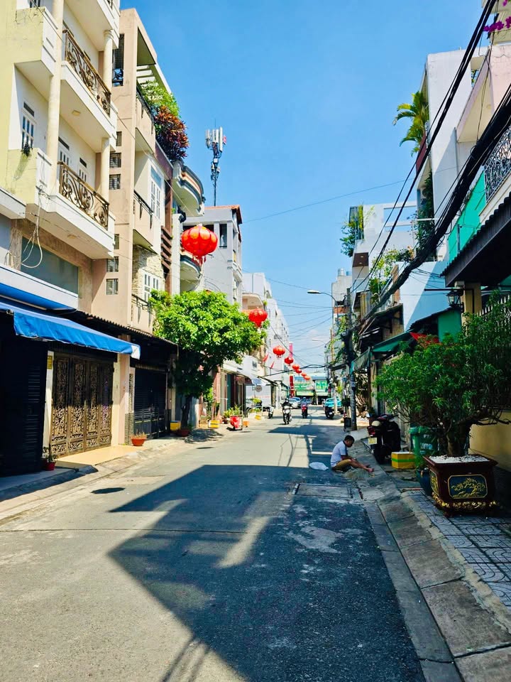 TÂN HƯƠNG – KHU PHÂN LÔ CAO TẦNG – 5 TẦNG 6PN – 60M VUÔNG A4 CHỈ 8.X
