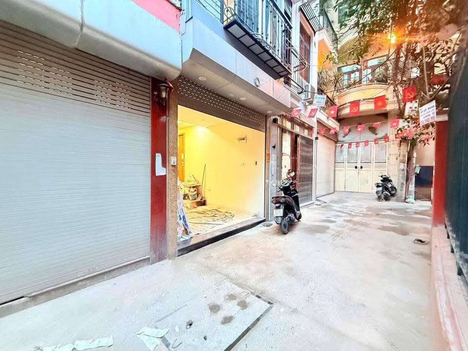 Bán nhà mặt ngõ ôtô thông phố Võng Thị 35m2 6tầng thang máy 13 Tỷ Cầu Giấy - 0934266313
