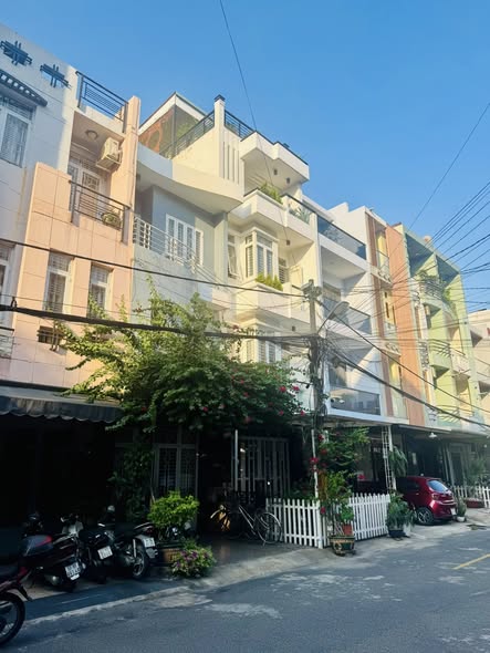 KHU NHÀ CAO CẤP – KHU BIỆT LẬP – XH ĐẬU NGÀY ĐÊM – NHÀ 80M 3 TẦNG NHỈNH 10