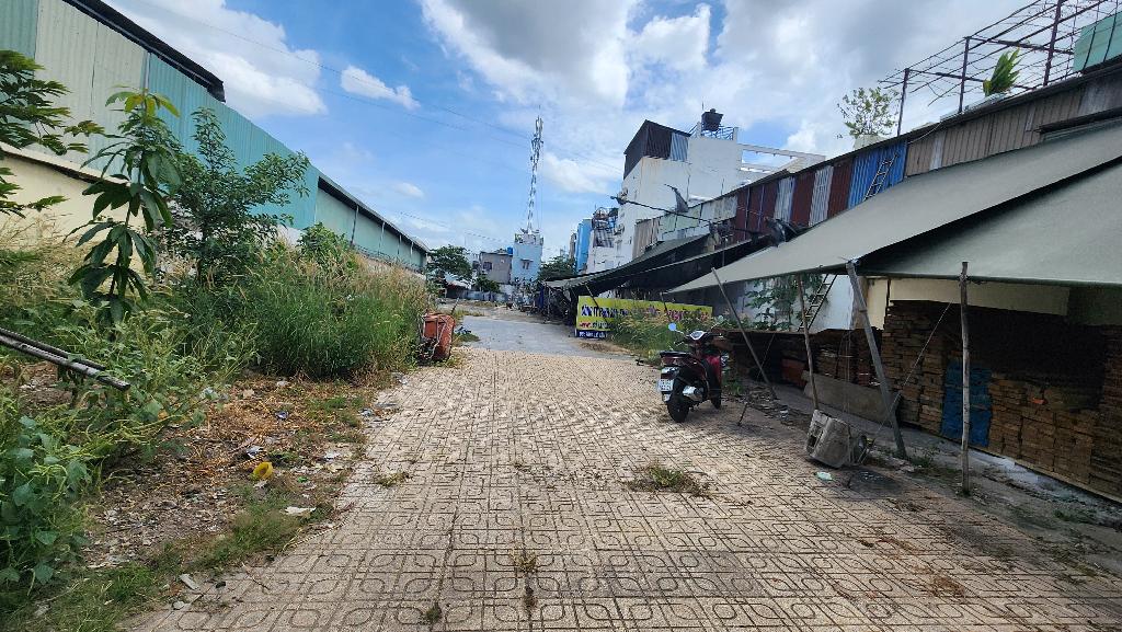 Cần bán gấp Kho xưởng QL1A, Đông Hưng Thuận, Q.12, 4033m2, 289.tỷ