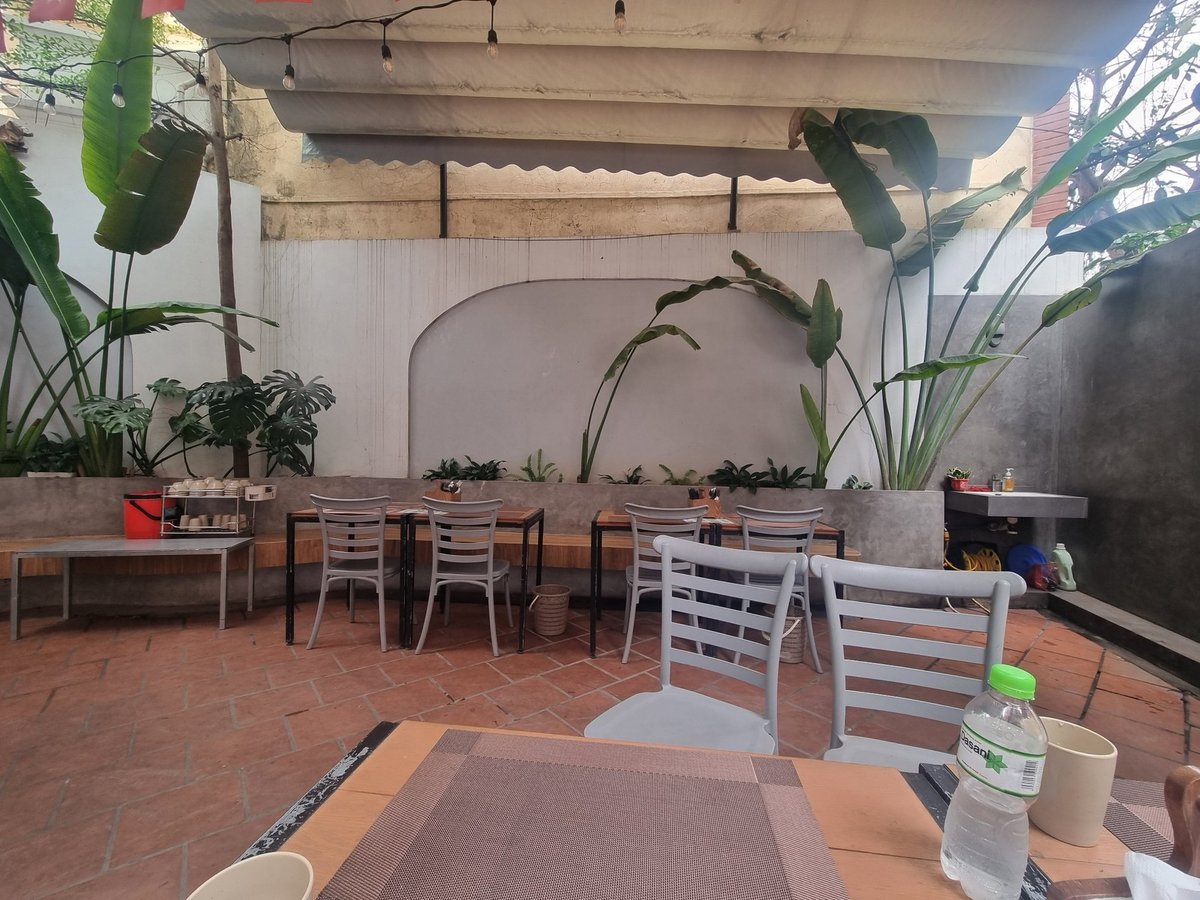 Bán Nhà Phương Liệt. Thanh Xuân. Ô Tô. DT 130m2. MT 6.5m. 4 Tầng. Giá 40.5 Tỷ.