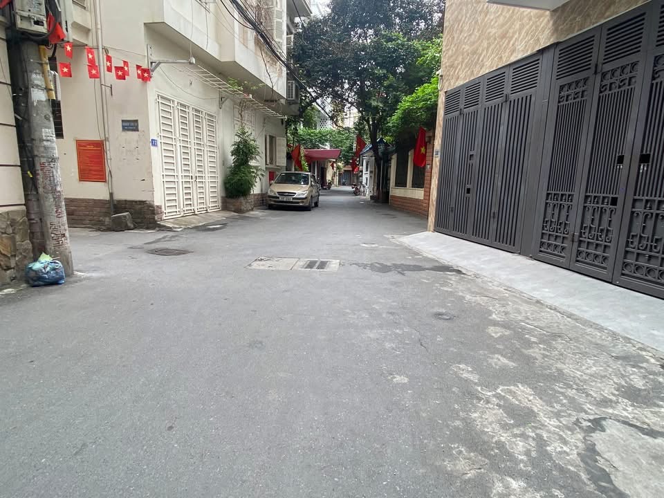 SIÊU PHẨM PHÂN LÔ LÊ TRỌNG TẤN – Ô TÔ TRÁNH – 138m² – KHÔNG CÓ CĂN THỨ 2