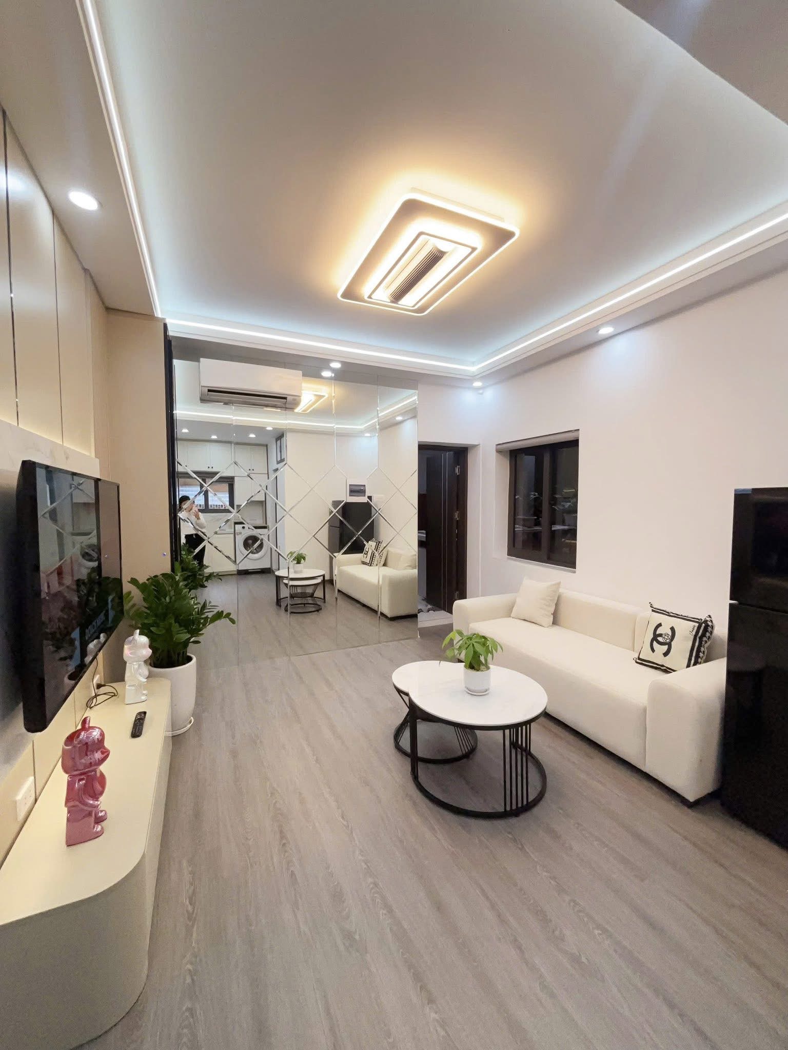 BÁN CĂN HỘ TẬP THỂ NGÕ 325 KIM NGƯU HAI BÀ TRƯNG - 70M 3PN - HƠN 4 TỶ SỔ ĐỎ TO NHÀ ĐẸP FULL NỘI THẤT Ở NGAY