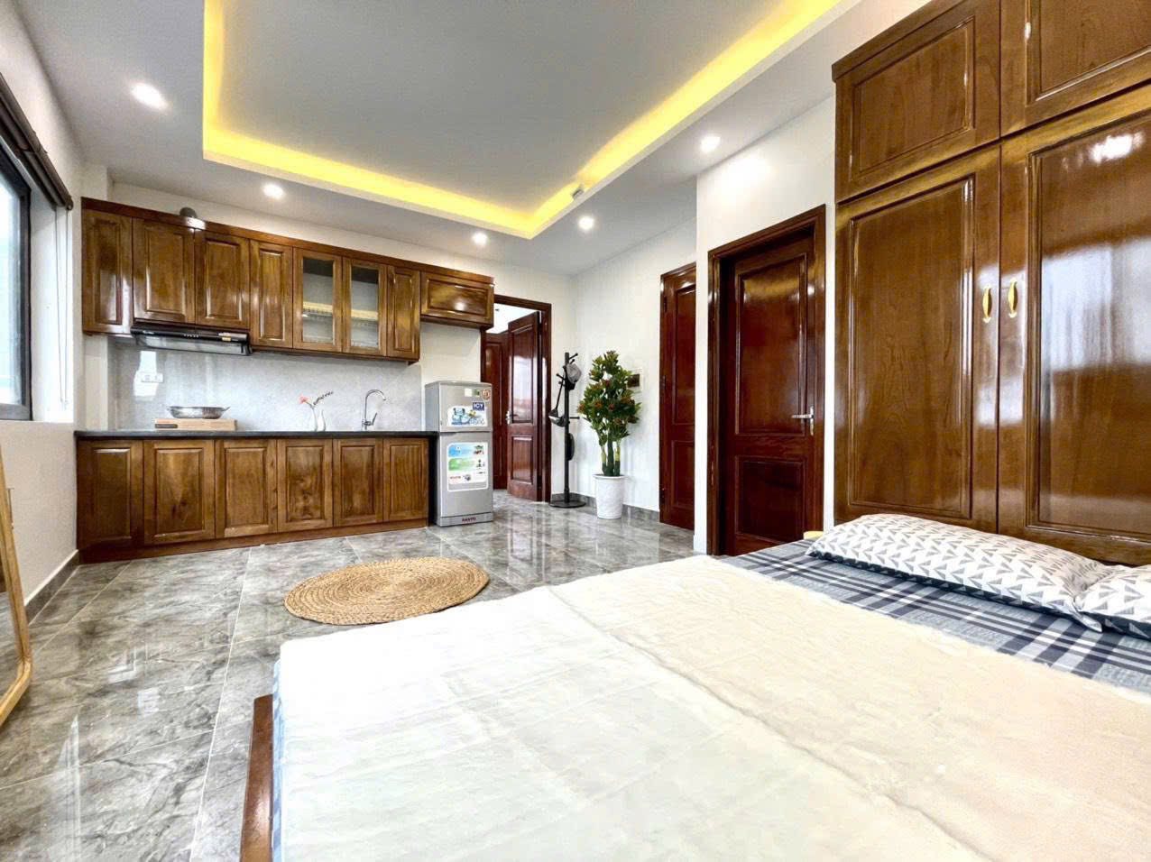 Cần bán gấp máy in tiền Mỹ Đình 75m2,6T, mt 9.2m, 14P khép kín full nội thất,