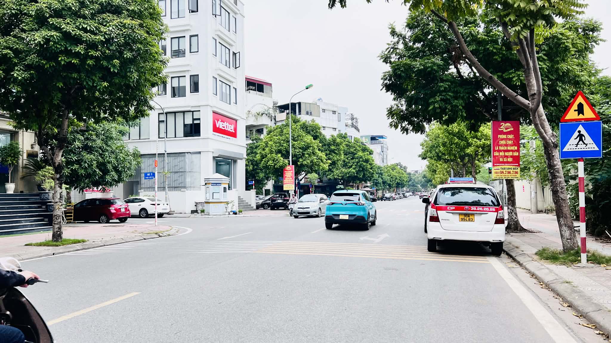 biệt thự mini Lâm Hạ, 90m,MT 5.6, phân lô ôtô tránh, sát đường nối lên cầu Trần Hưng Đạo