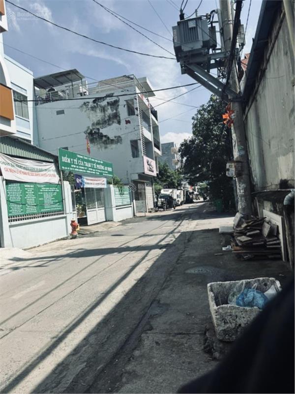 Nhà HXT 10m 1 trục Dương Quảng Hàm. 5x12 (CN 60m2) 1 Trệt 3 Lầu, Giá 9,6 tỷ TL.