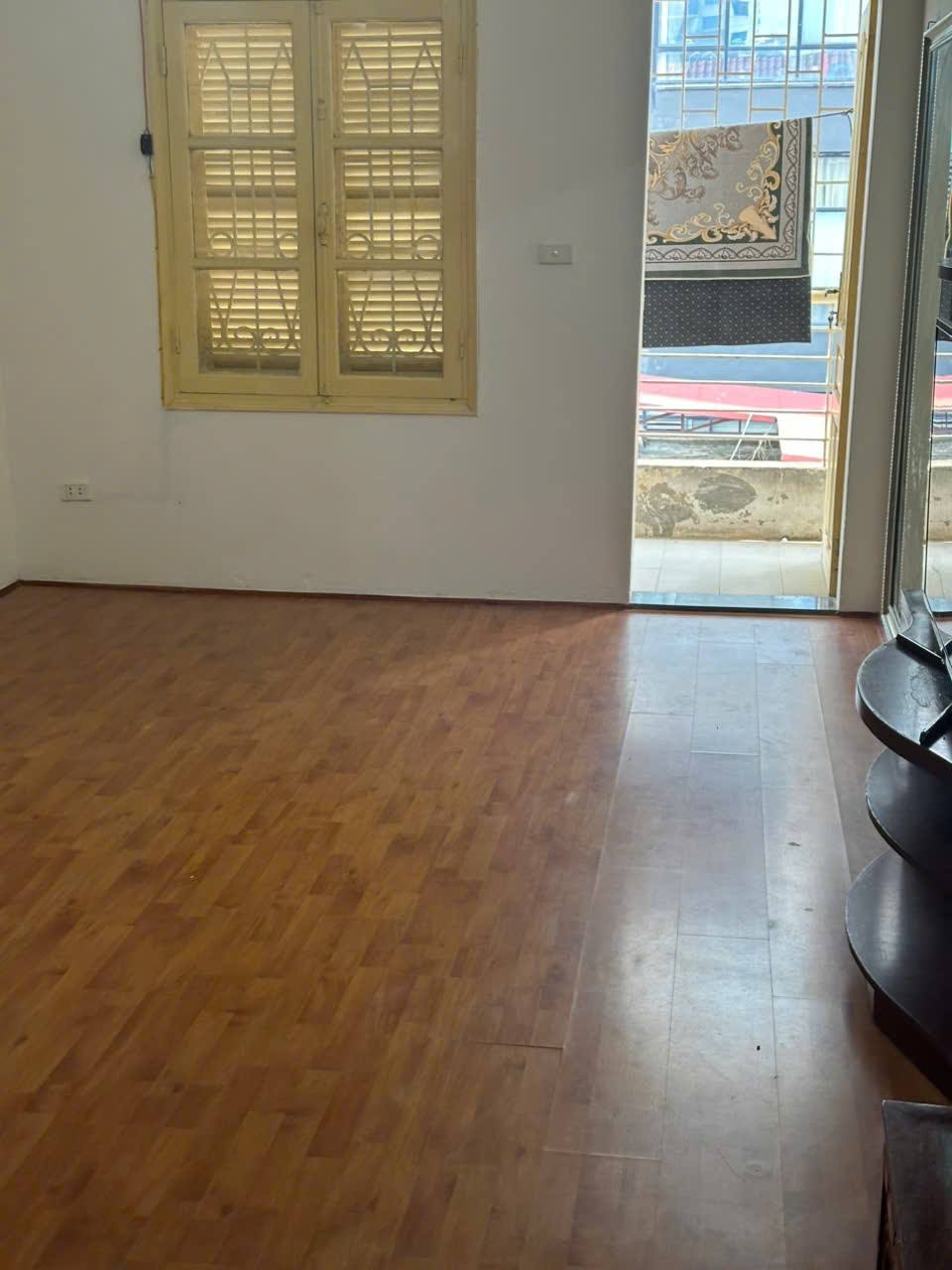 Cho thuê căn TT 115 Núi Trúc Giảng Võ 90m2 - 03 ngủ - 12tr