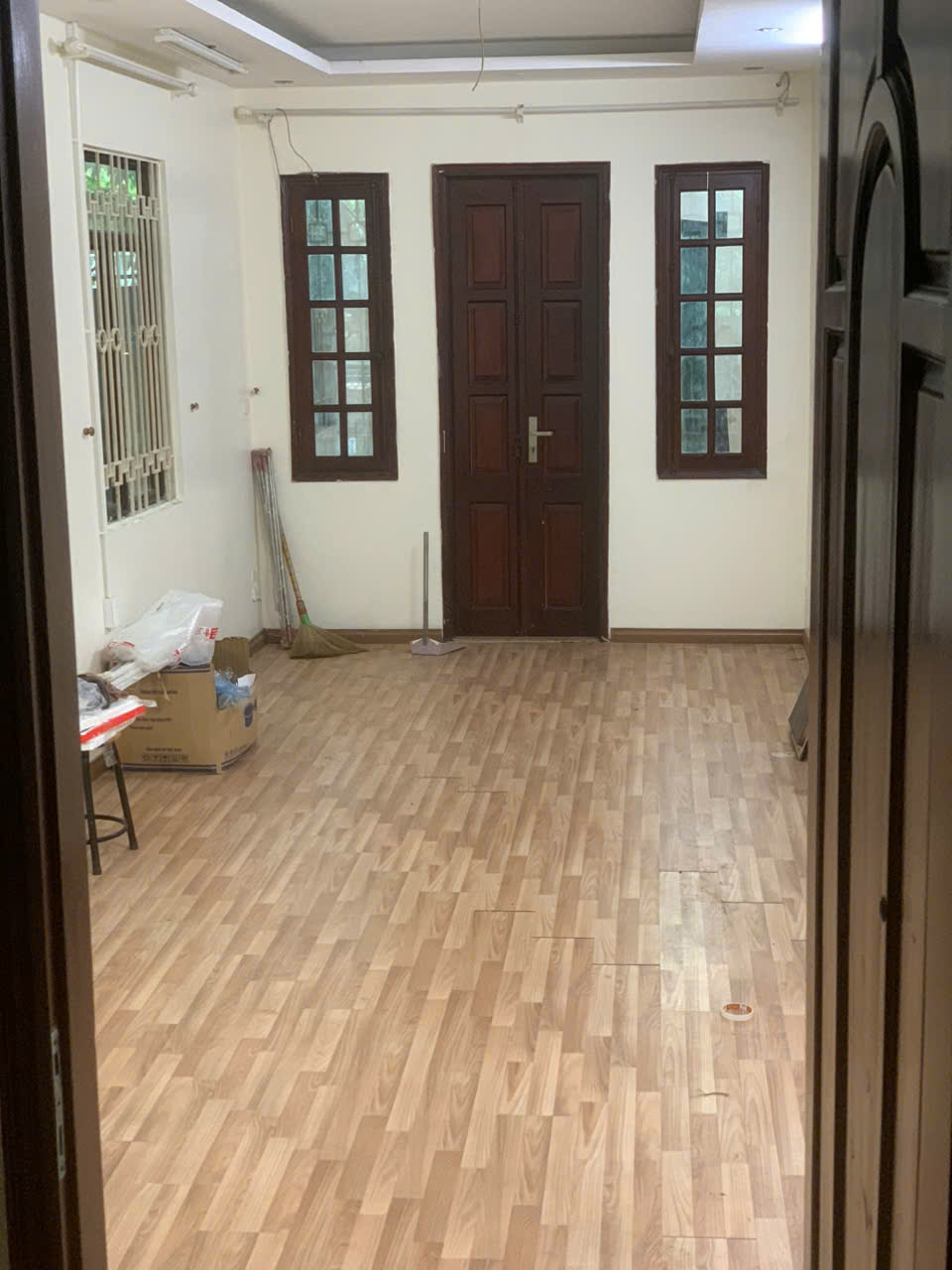 Cho thuê nhà nguyên căn Phố Nguyễn Chí Thanh, 60m2 x 5.5 tầng 6PN, 4 WC, 25 Triệu