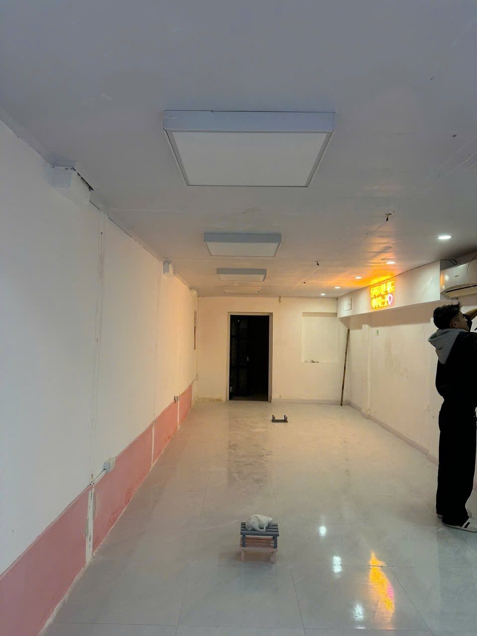 Cho thuê nhà Tập thể tầng 1 Tạ Quang Bửu 100m2* 1 tầng- Giá 25 triệu KD đỉnh