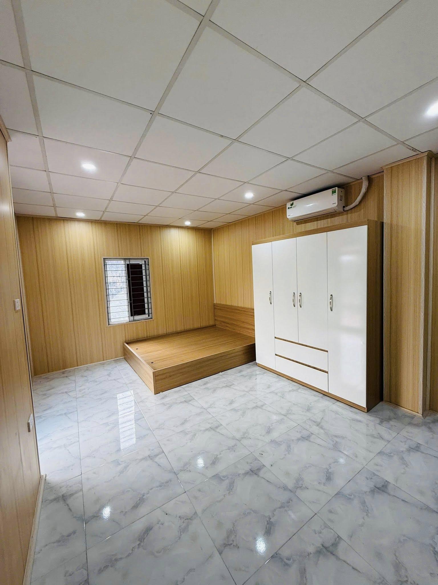 Cho thuê căn hộ chung cư 27 Lạc Trung 92m2, 12 triệu
