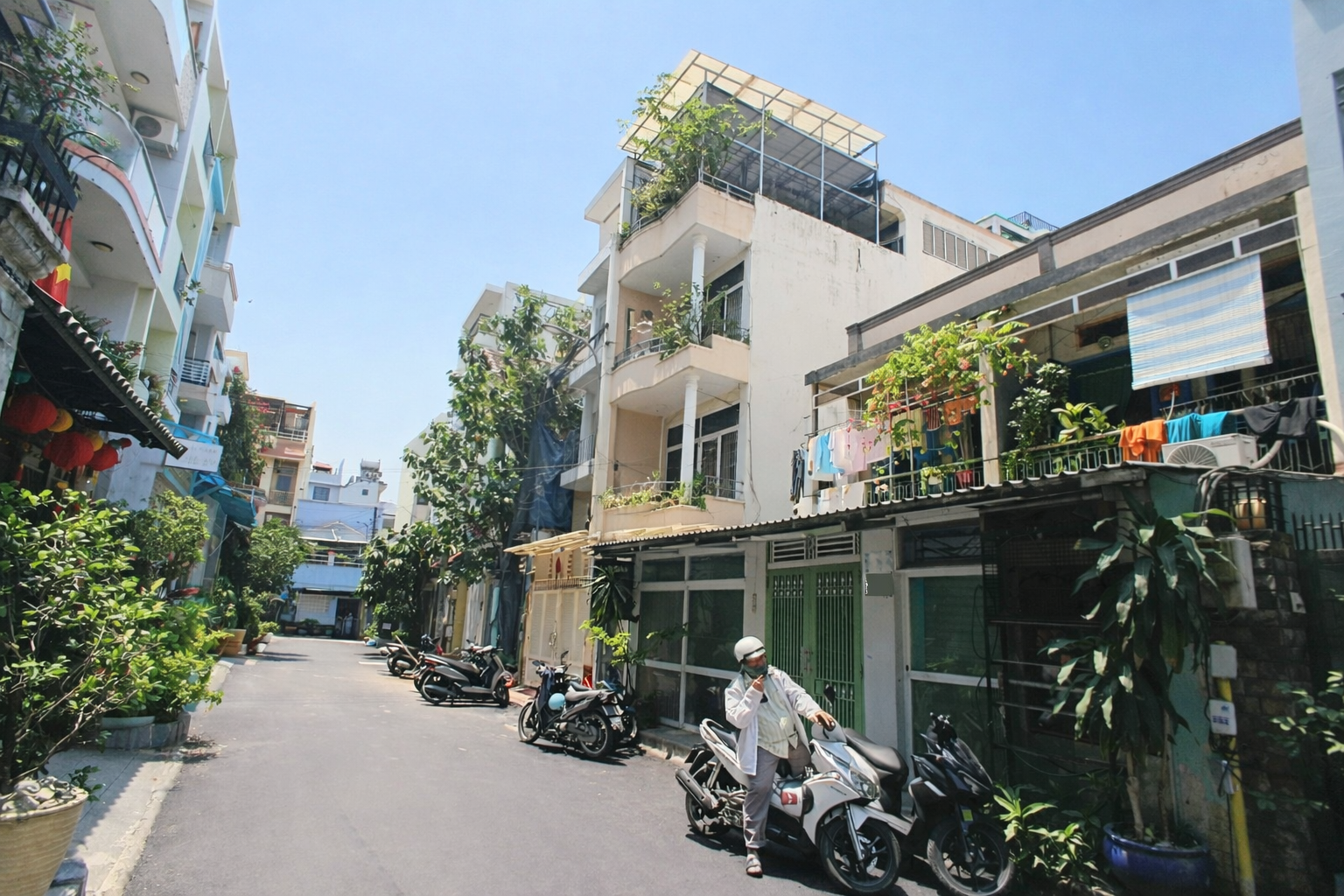Hàng Hiếm Quận 10 - Căn Góc Xe Hơi Quay Đầu - 131m² (7,9 x 16,6) 2 Tầng - 36 Tỷ TL Vị Trí Cực Vip Tiếp Giáp Đường 3/2 - Lý Thái Tổ - Sư Vạn Hạnh