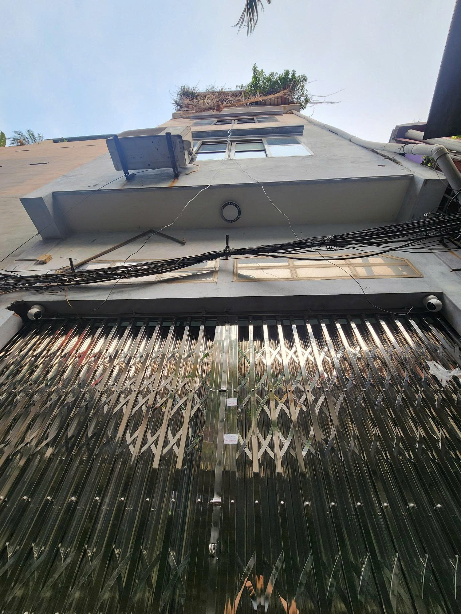 Bán Nhà Trương Định 33m2. 5 tầng. mặt tiền 4m. giá 8.48 Tỷ Hoàng Mai Hà Nội