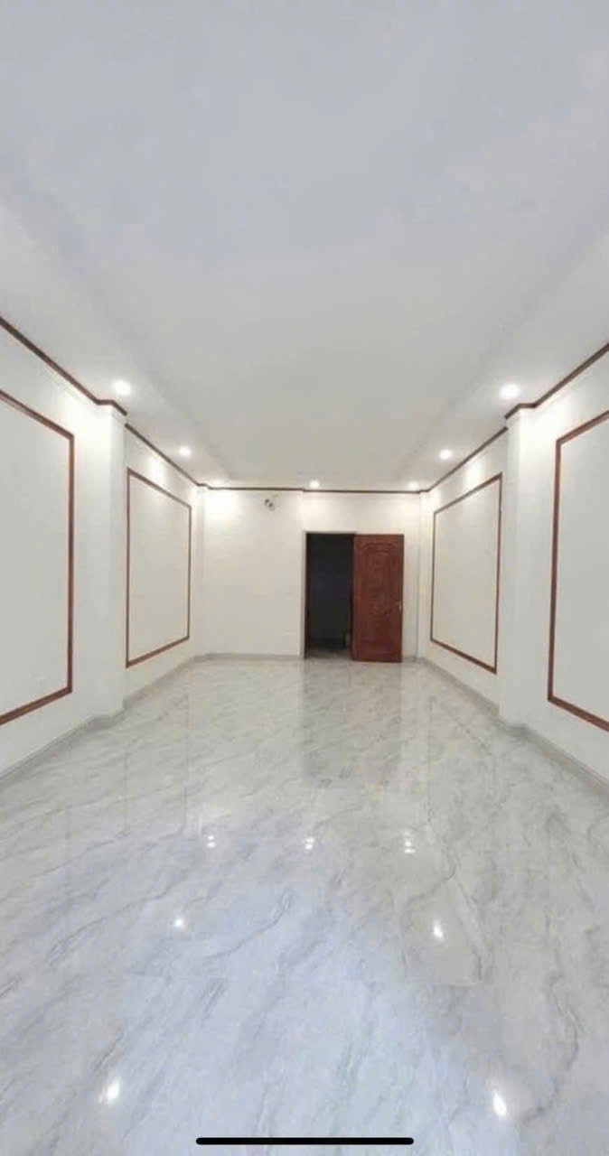 PHÂN LÔ LÁNG HẠ – VỈA HÈ, Ô TÔ TRÁNH, THANG MÁY, 60M2 8 TẦNG, GIÁ 3x TỶ