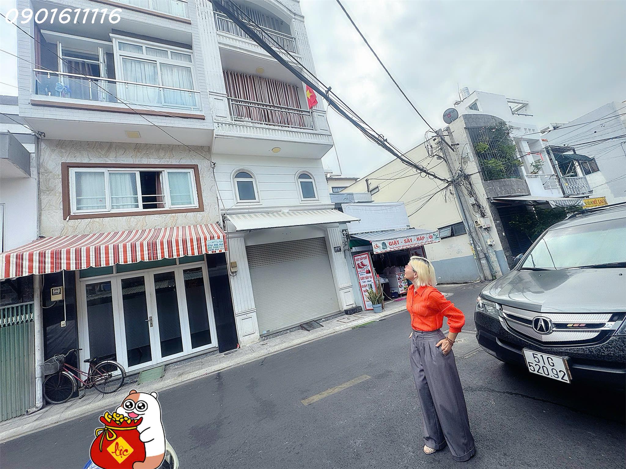 HIẾM BÁN MẶT TIỀN XE HƠI NGỦ TRONG NHÀ ĐƯỜNG BẾN VÂN ĐỒN QUẬN 4 - CHÍNH CHỦ Liên hệ GIANG GIANG: 093.86.76.685