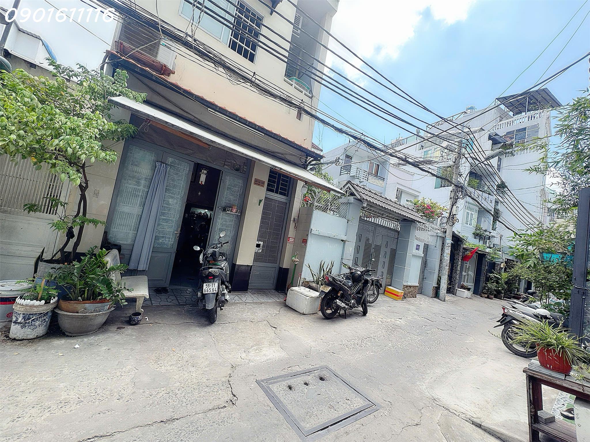 DUY NHẤT NHÀ BÁN NGANG LỚN 12M*30M MẶT TIỀN HẺM XE HƠI ĐƯỜNG TÔN THẤT THUYẾT, QUẬN 4 - * Liên hệ GIANG GIANG: