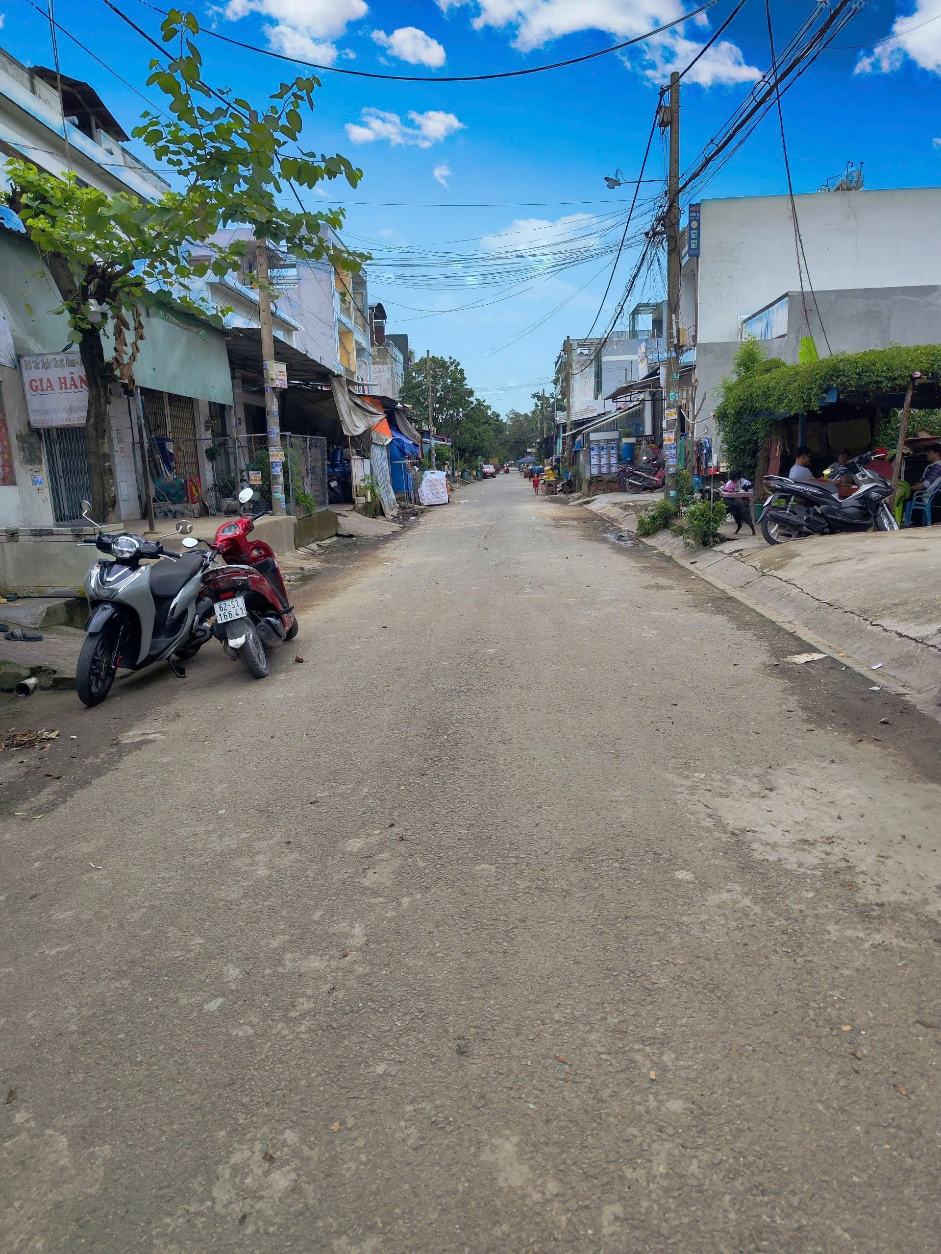 CẦN BÁN 100M2 ĐẤT TRONG KHU TÁI ĐỊNH CƯ TÂN TẠO