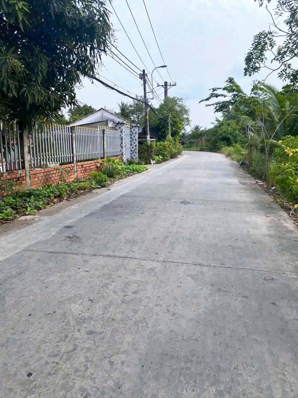 CẦN BÁN 808M2 ĐẤT THỔ CƯ MT ĐƯỜNG GIAO THÔNG HÀO
