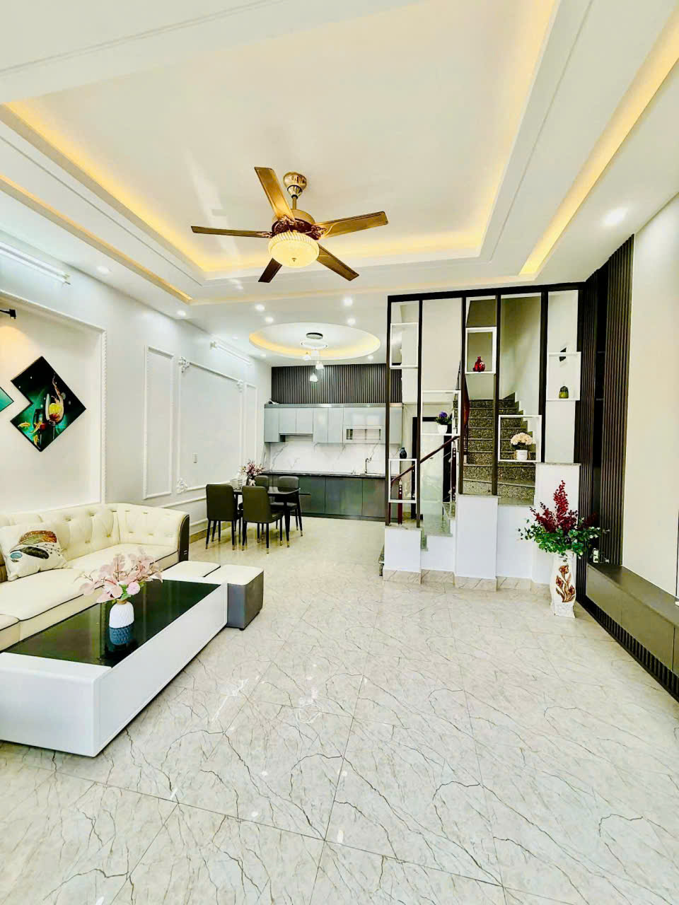 Bán nhà Hào Khê - Quán Nam - 40m 3 tầng - sát mặt đường - Giá 3.45 tỉ
