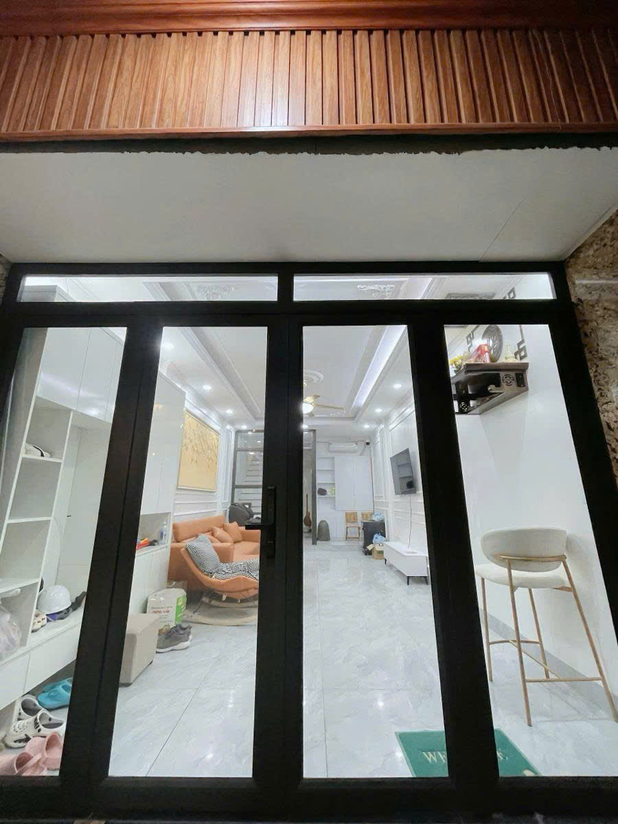 HIẾM!NHÀ DÂN XÂY NGUYÊN XÁ 35M2X4T, THOÁNG SÁNG, SỔ ĐỎ, Ô TÔ TRÁNH 20M, 6.6 TỶ