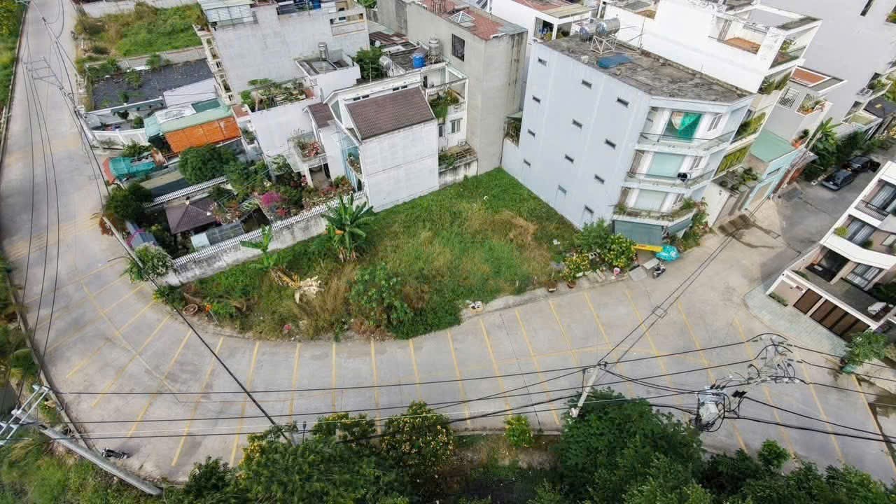 ĐẤT GÓC 2 MT THẠNH LỘC 37 – VIEW SÔNG HIẾM ĐƯỜNG 10M THÔNG – XÂY 3,5 LẦU CHỈ 9,5 TỶ
