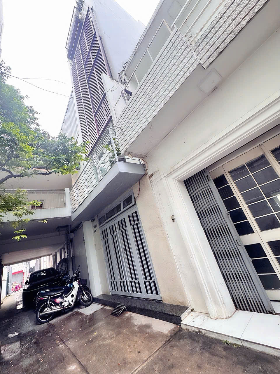 BÁN NHÀ MẶT TIỀN HẺM XE HƠI NGỦ TRONG NHÀ Đ.NGUYỄN ĐÌNH CHIỂU, QUẬN 3 - DT 4,1M*19M VUÔNG ĐẸP FULL THỔ - CHỦ 1 ĐỜI XƯA