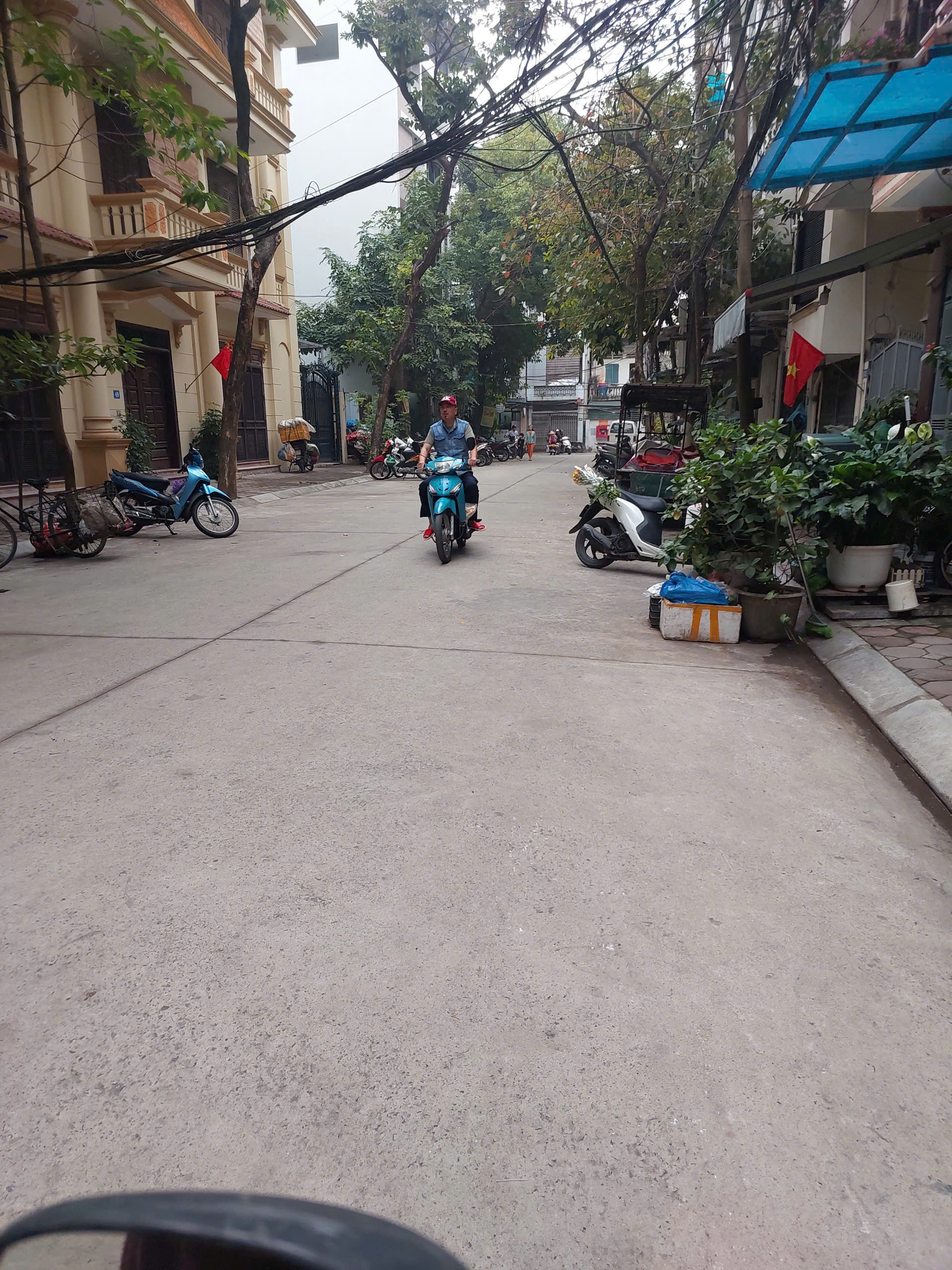 THANH XUÂN - 5M MẶT PHỐ - DÂN XÂY - 5 TẦNG - ÔTÔ ĐỖ - 50M² - MT 5,5M² - 16,5 TỶ